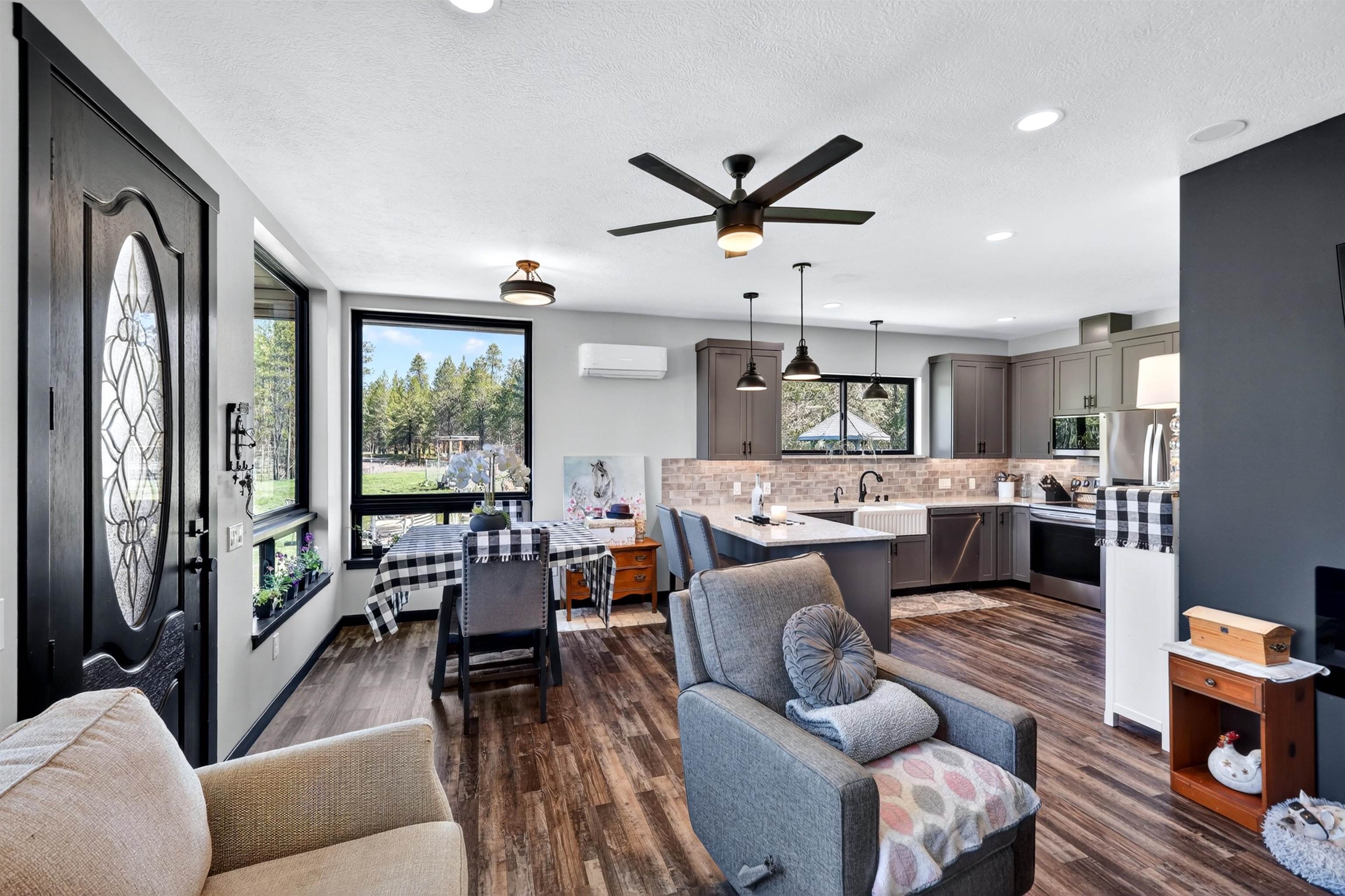 1100 E Denison Chattaroy Rd - Photo 9