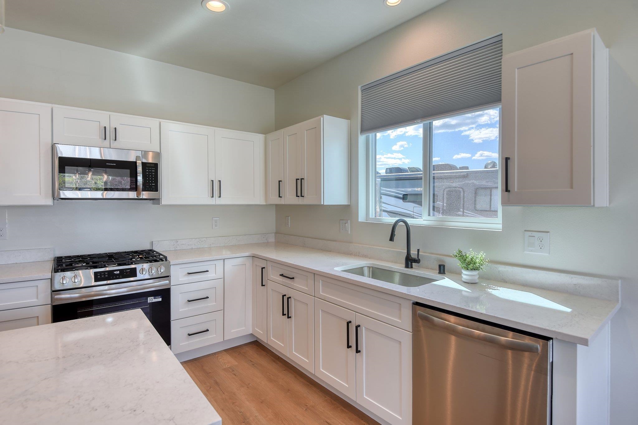 17803 E 3rd Ln - Photo 9