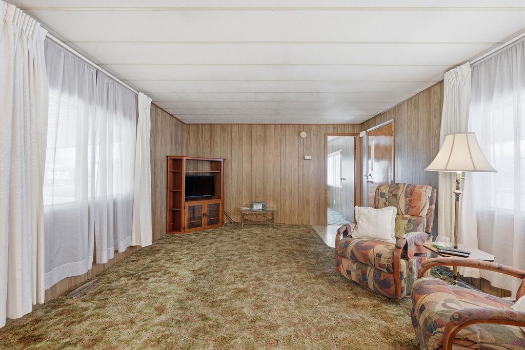 1211 E Lyons Ave - Photo 6