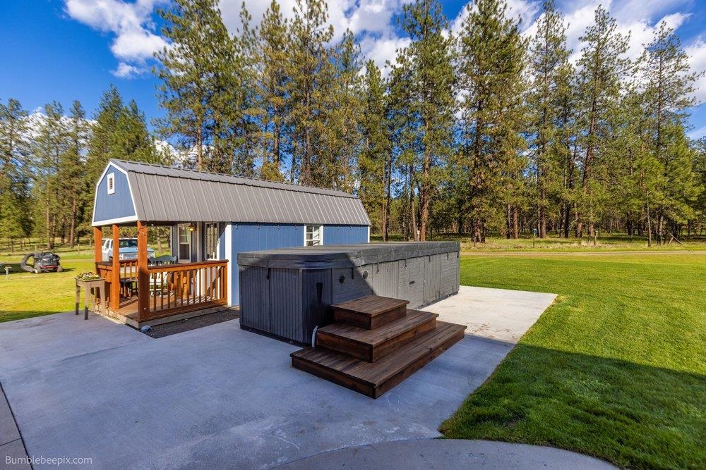 10403 W Granger Rd - Photo 38