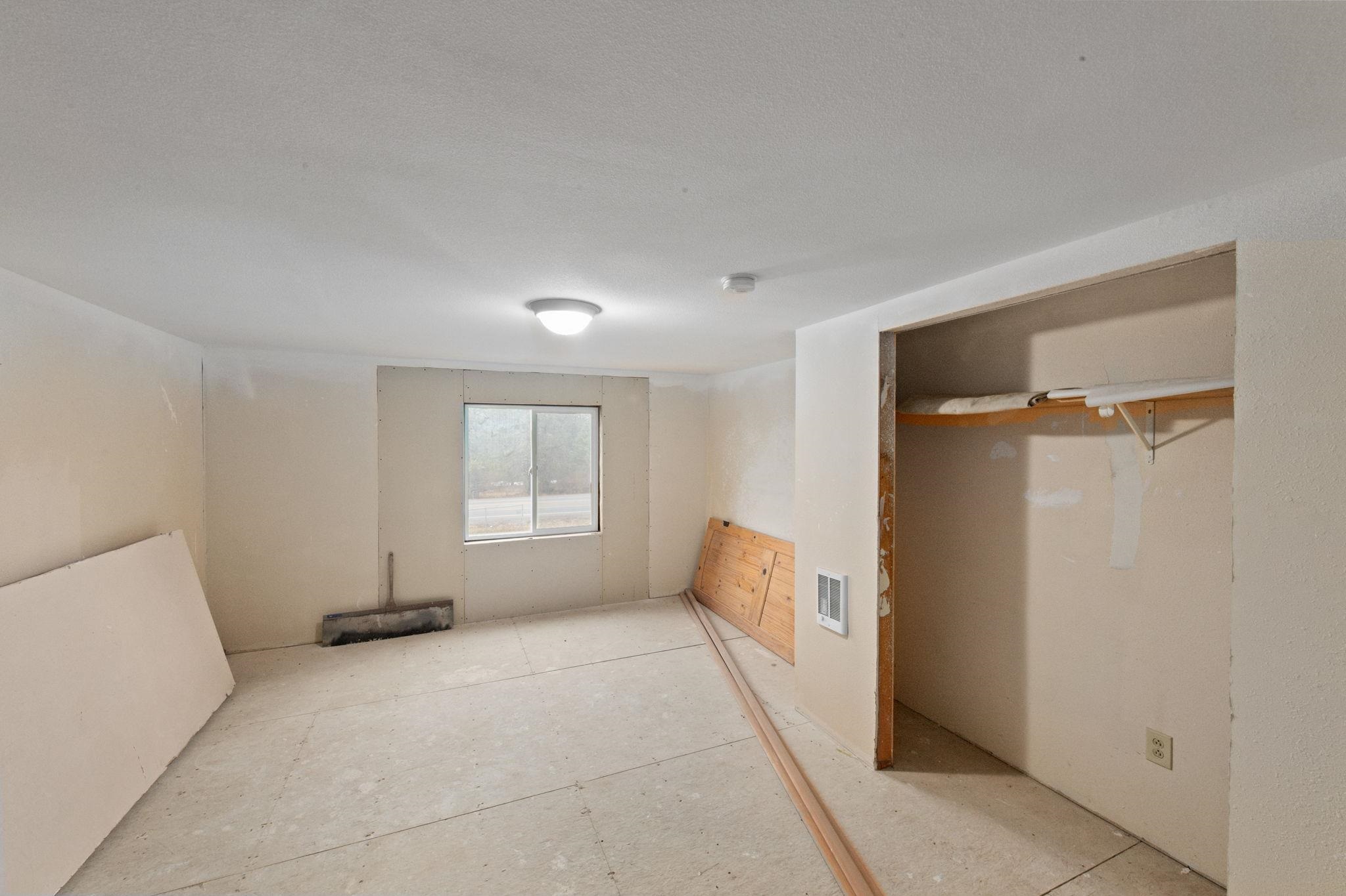 38706 N NEWPORT Hwy - Photo 24