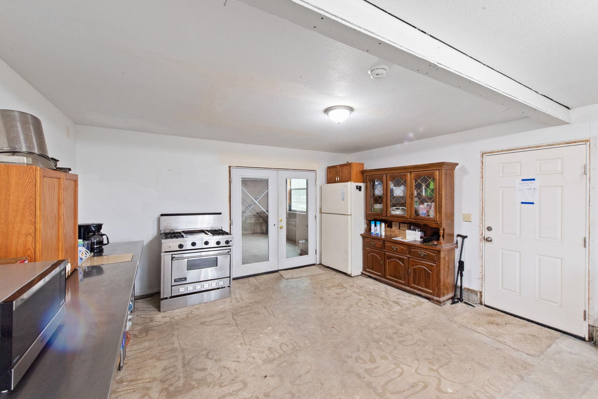 38706 N NEWPORT Hwy - Photo 9