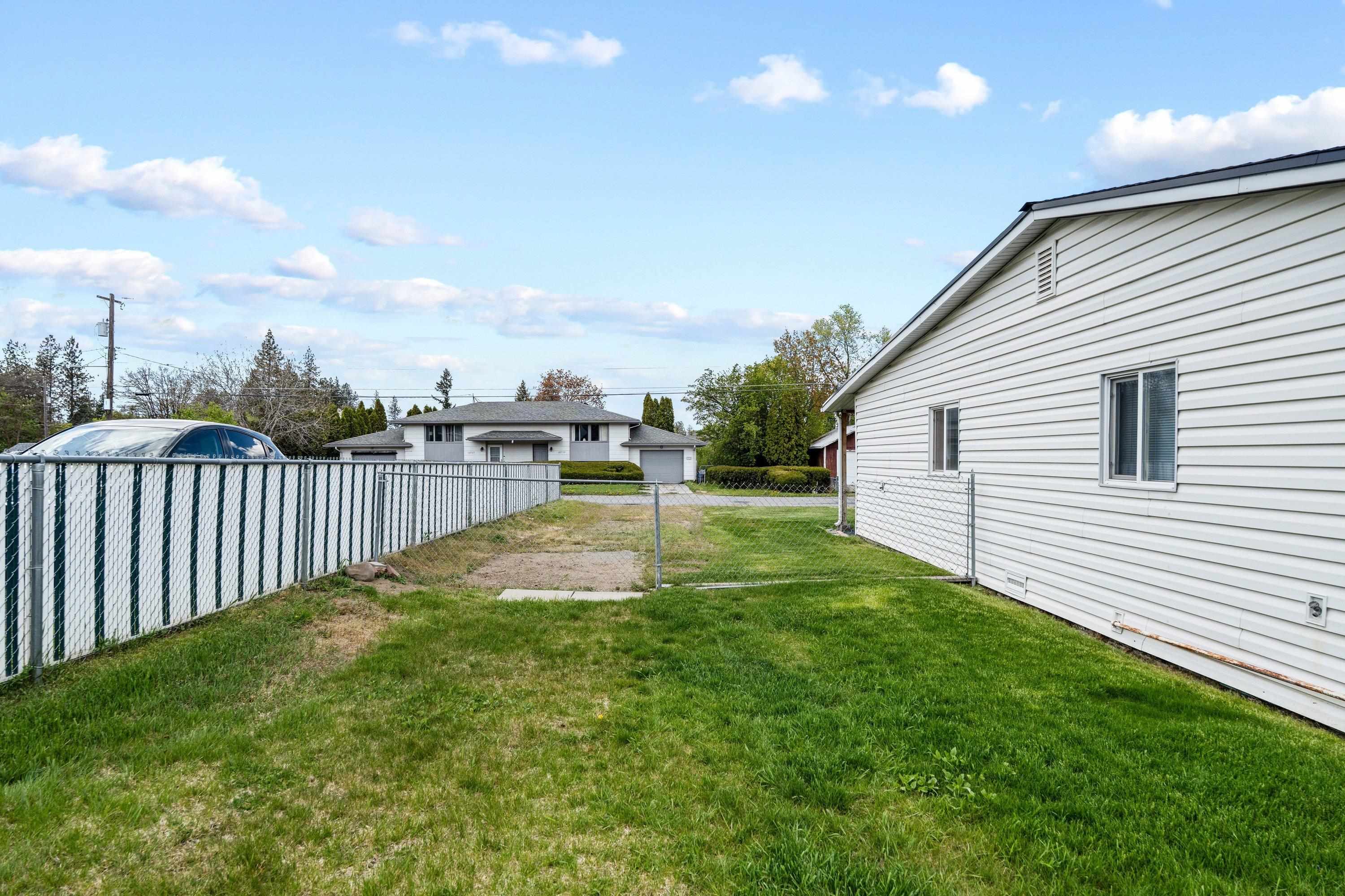 10724 E 12th Ave - Photo 30