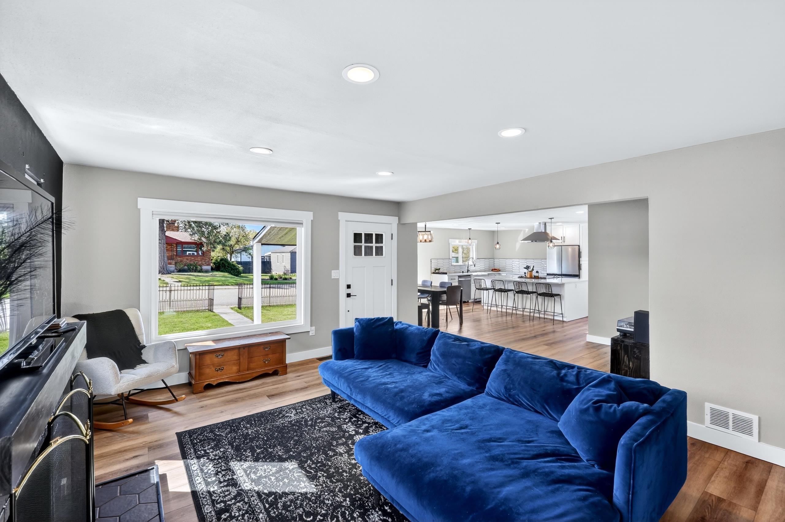 2940 W Broad Ave - Photo 5