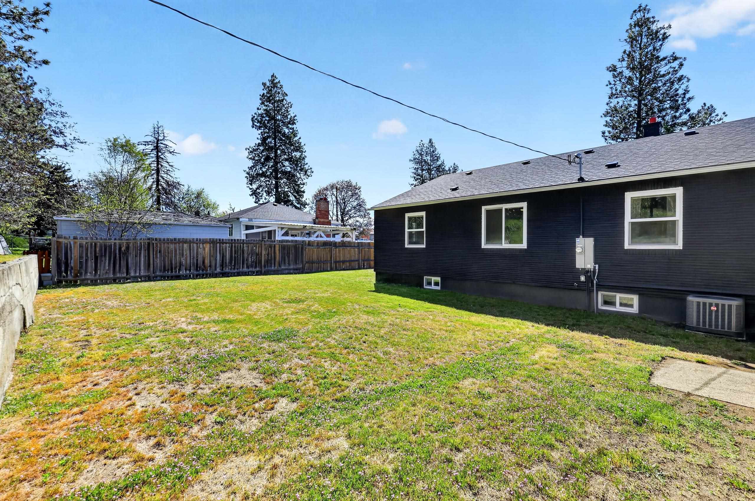 2940 W Broad Ave - Photo 43
