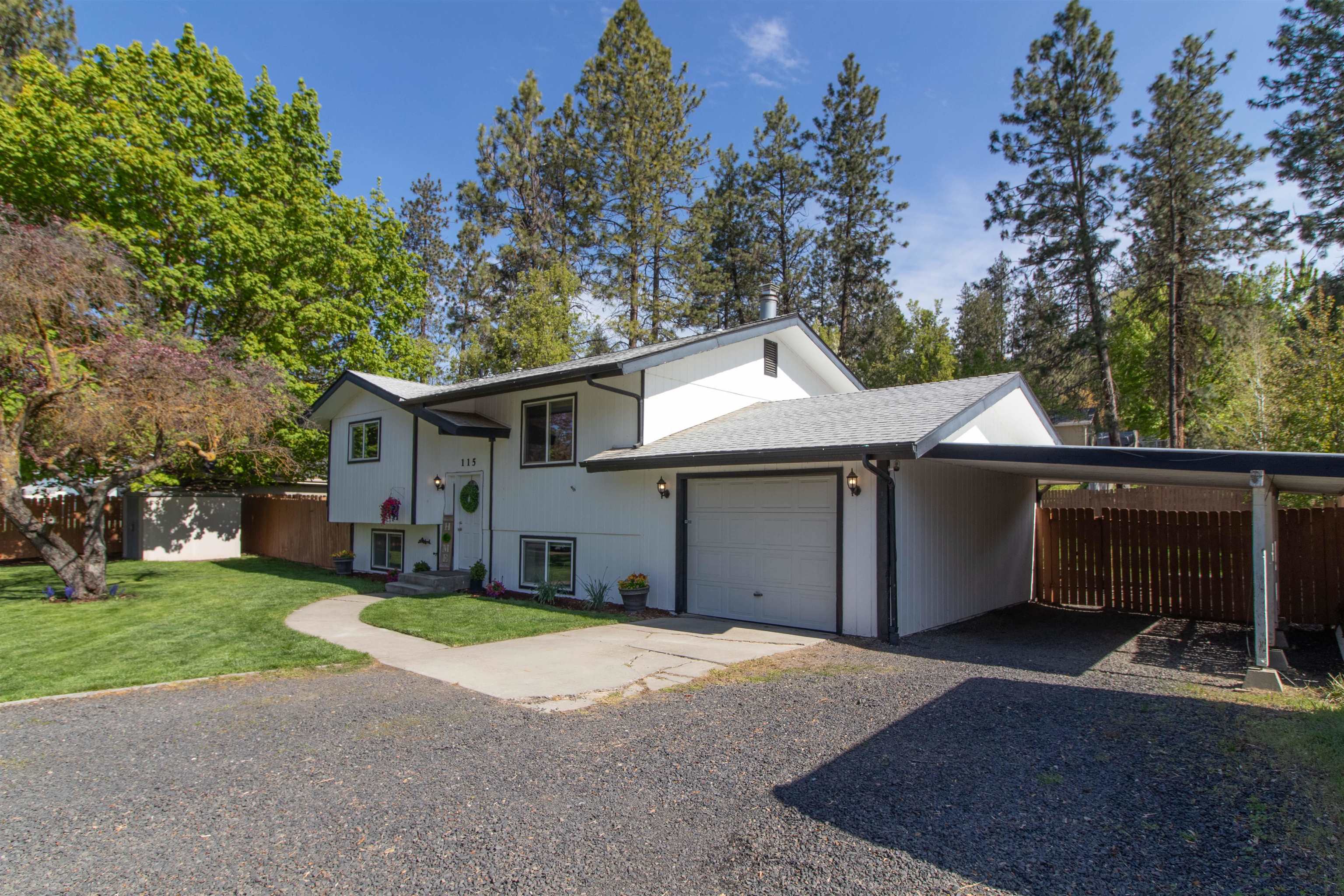 115 E Franklin Dr - Photo 2