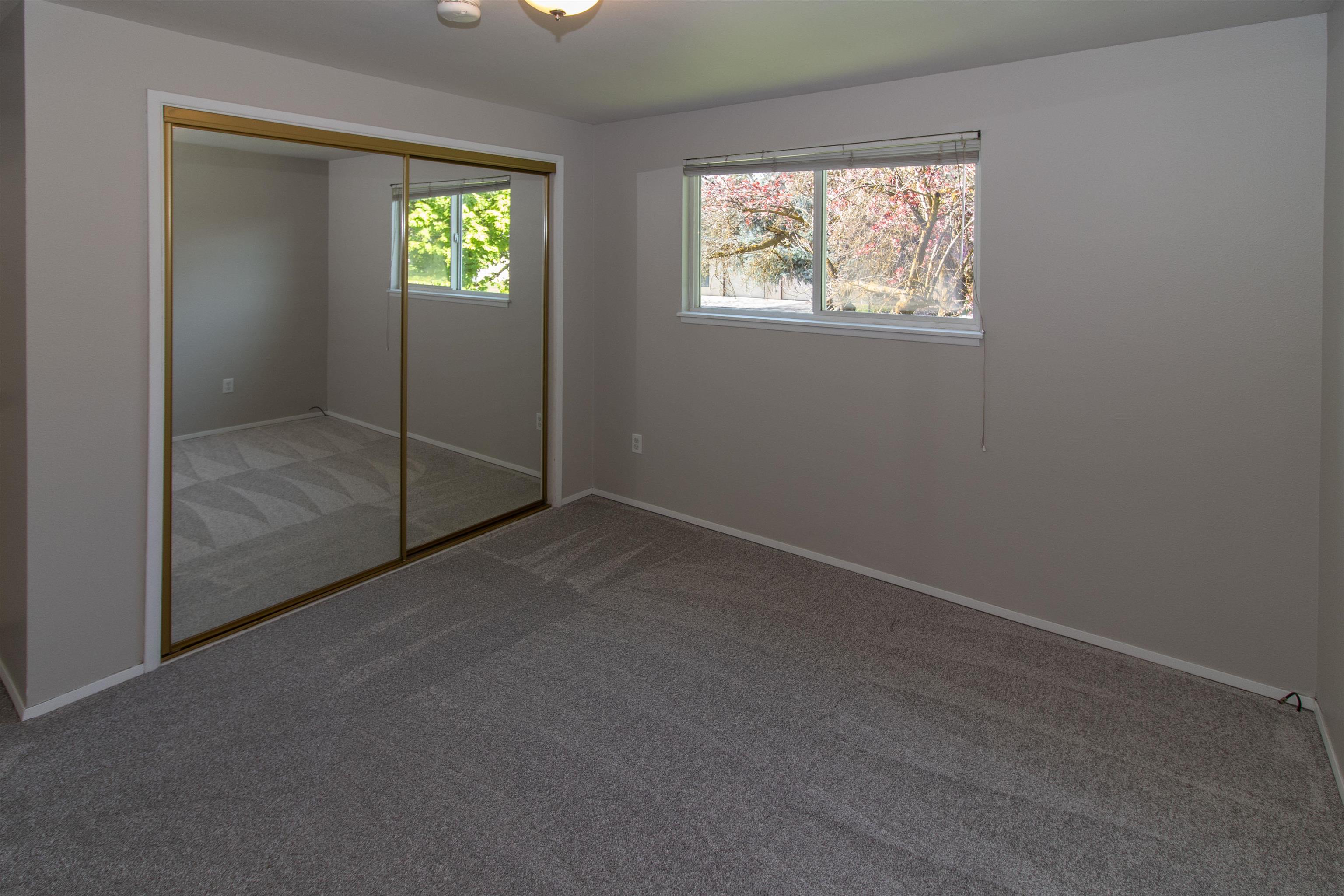 115 E Franklin Dr - Photo 12