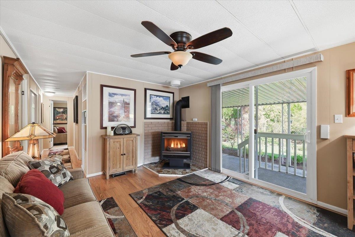 208 S Neyland Rd - Photo 9