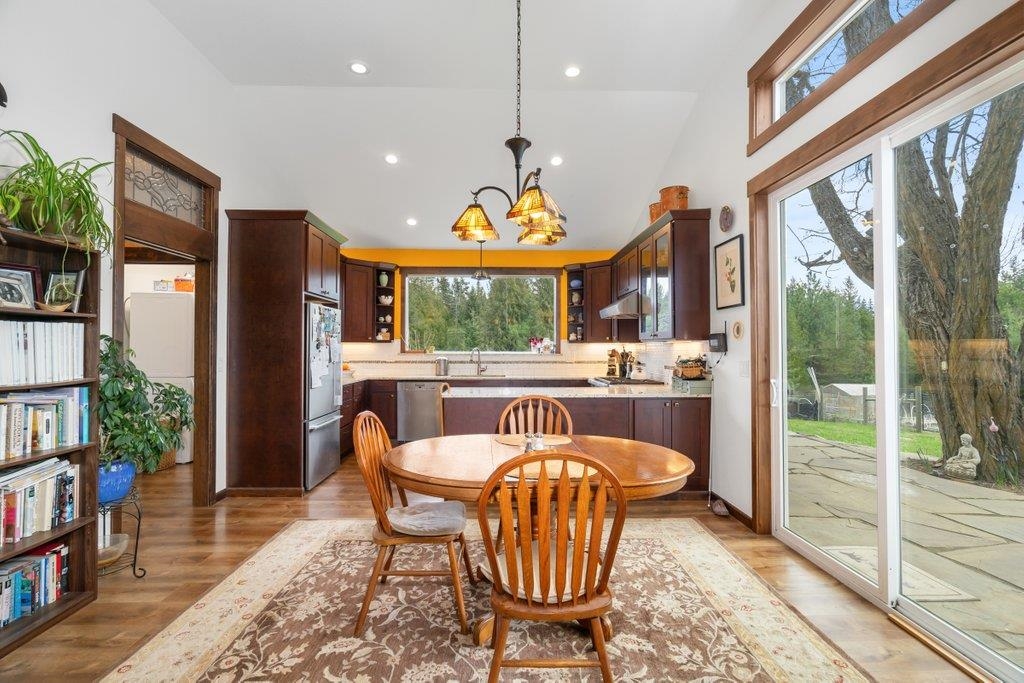 332 Bergen Rd - Photo 12