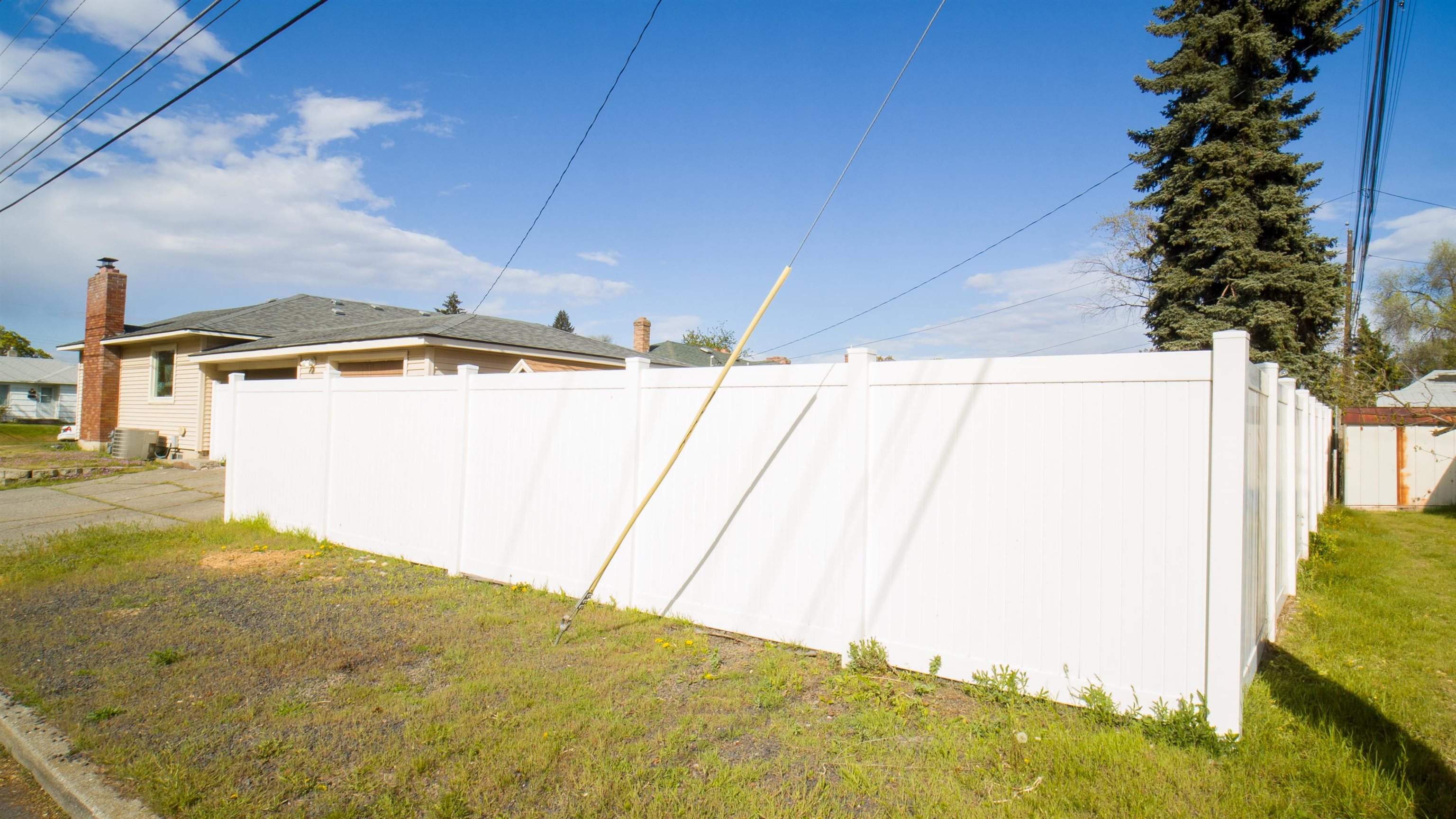 604 E Queen Ave - Photo 7