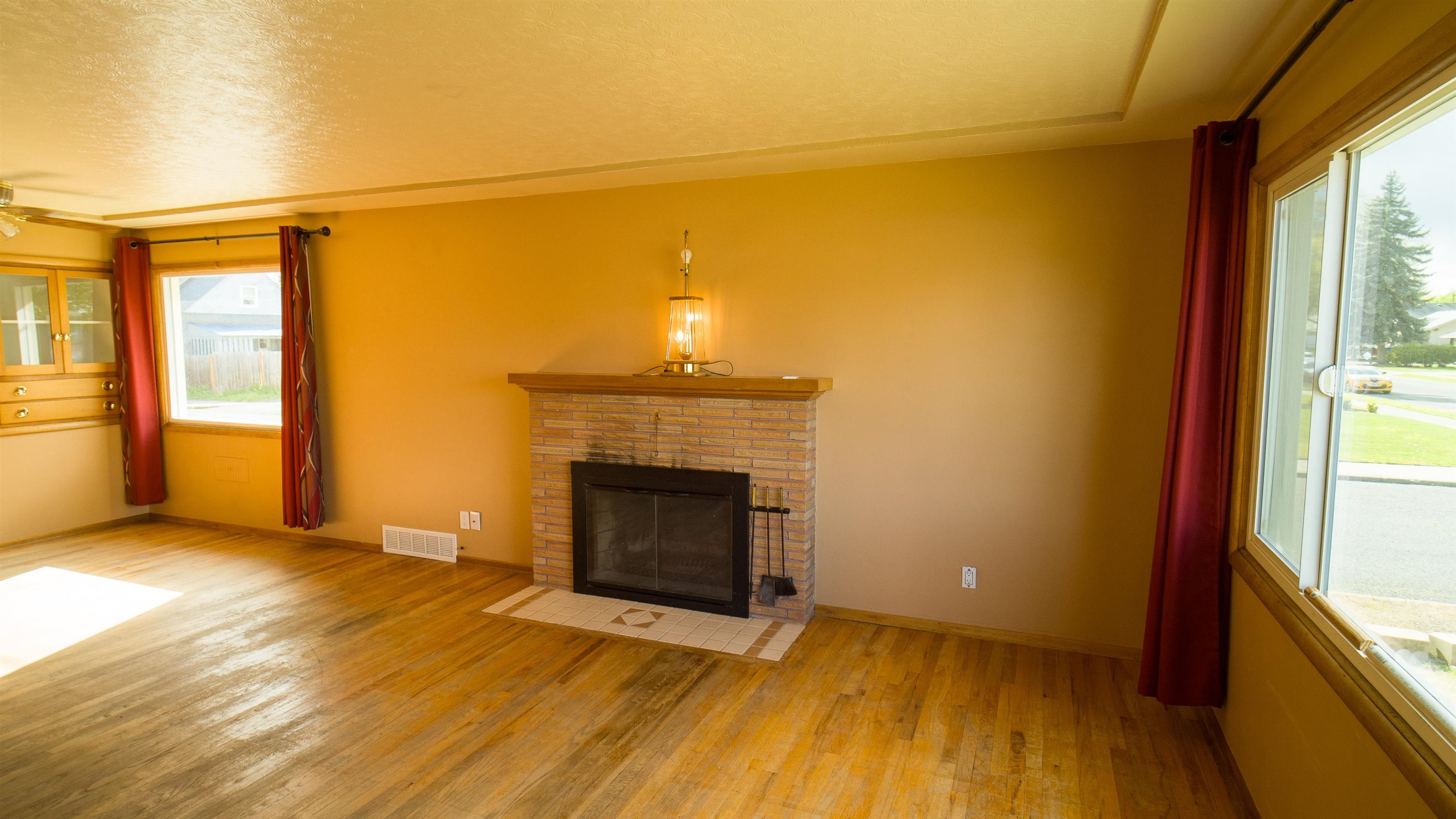 604 E Queen Ave - Photo 10