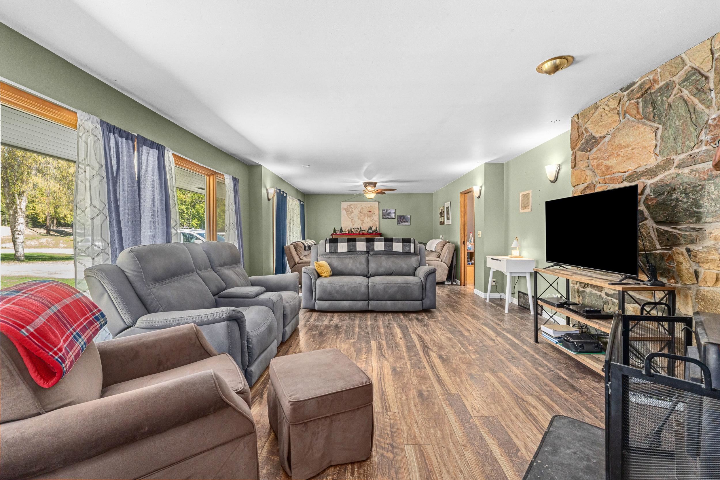 305 Bockman Rd - Photo 5