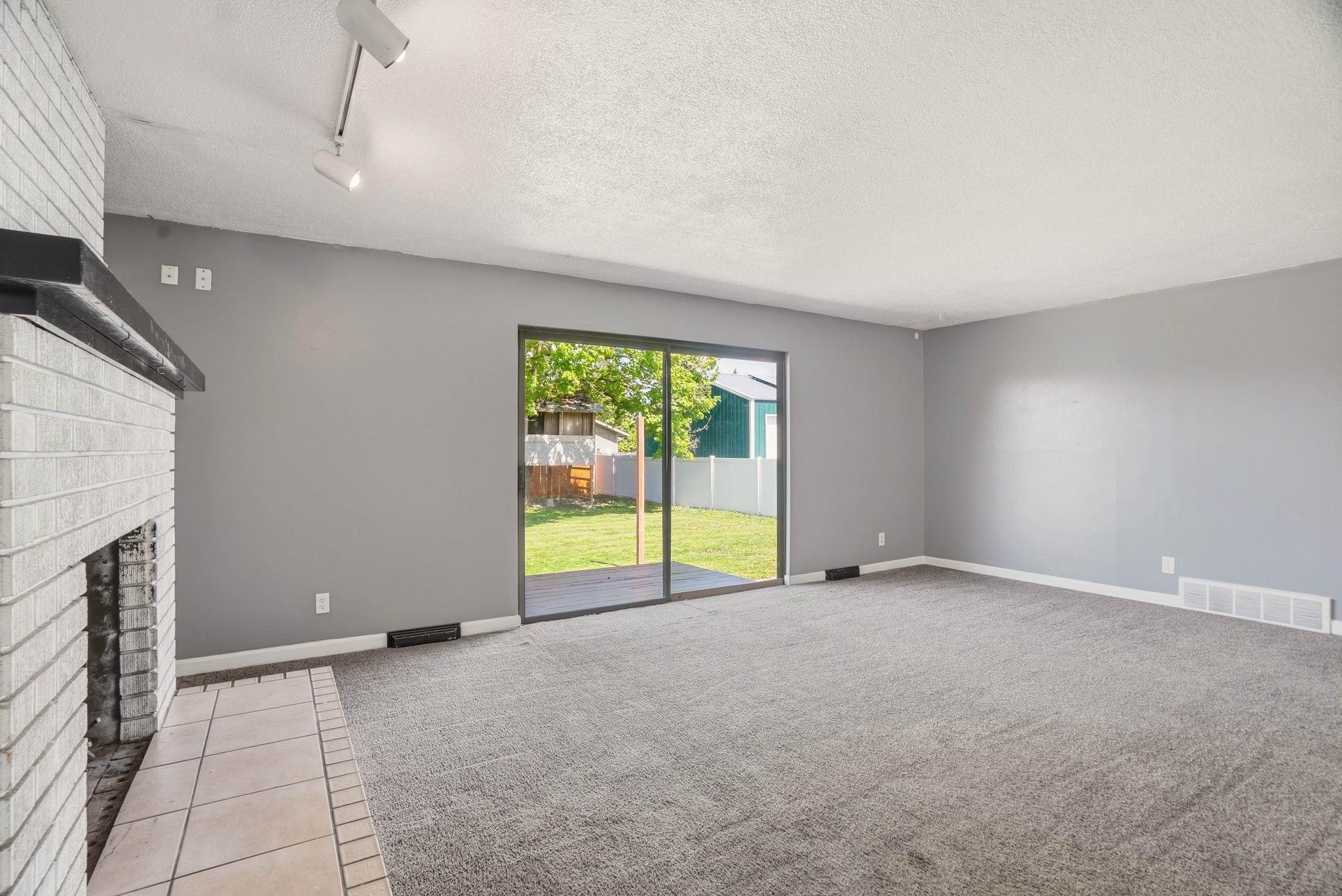 8105 E Cataldo Ave - Photo 4