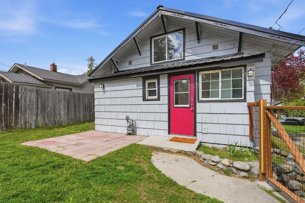 3611 W Heroy Ave - Photo 31