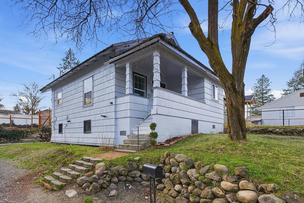 3611 W Heroy Ave - Photo 36