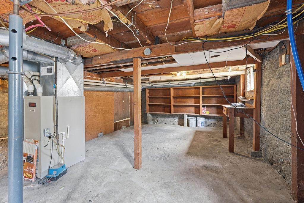 3611 W Heroy Ave - Photo 43