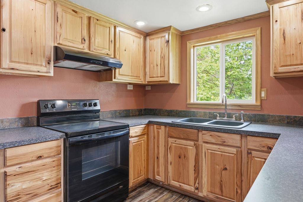 3611 W Heroy Ave - Photo 10