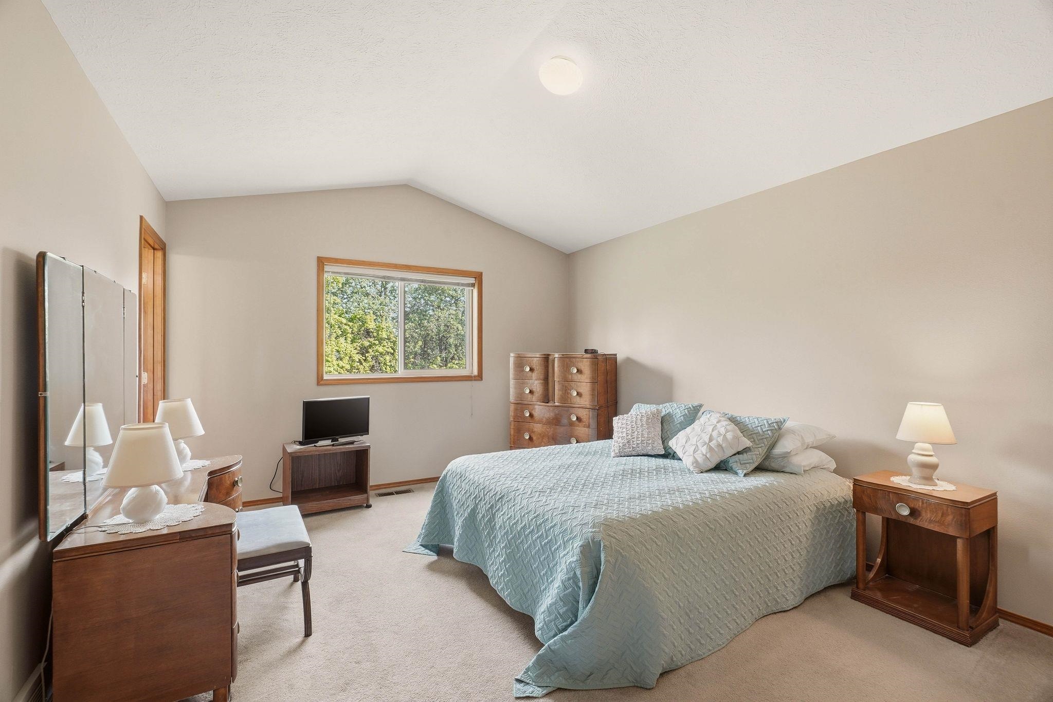 3319 E 65th Ave - Photo 15