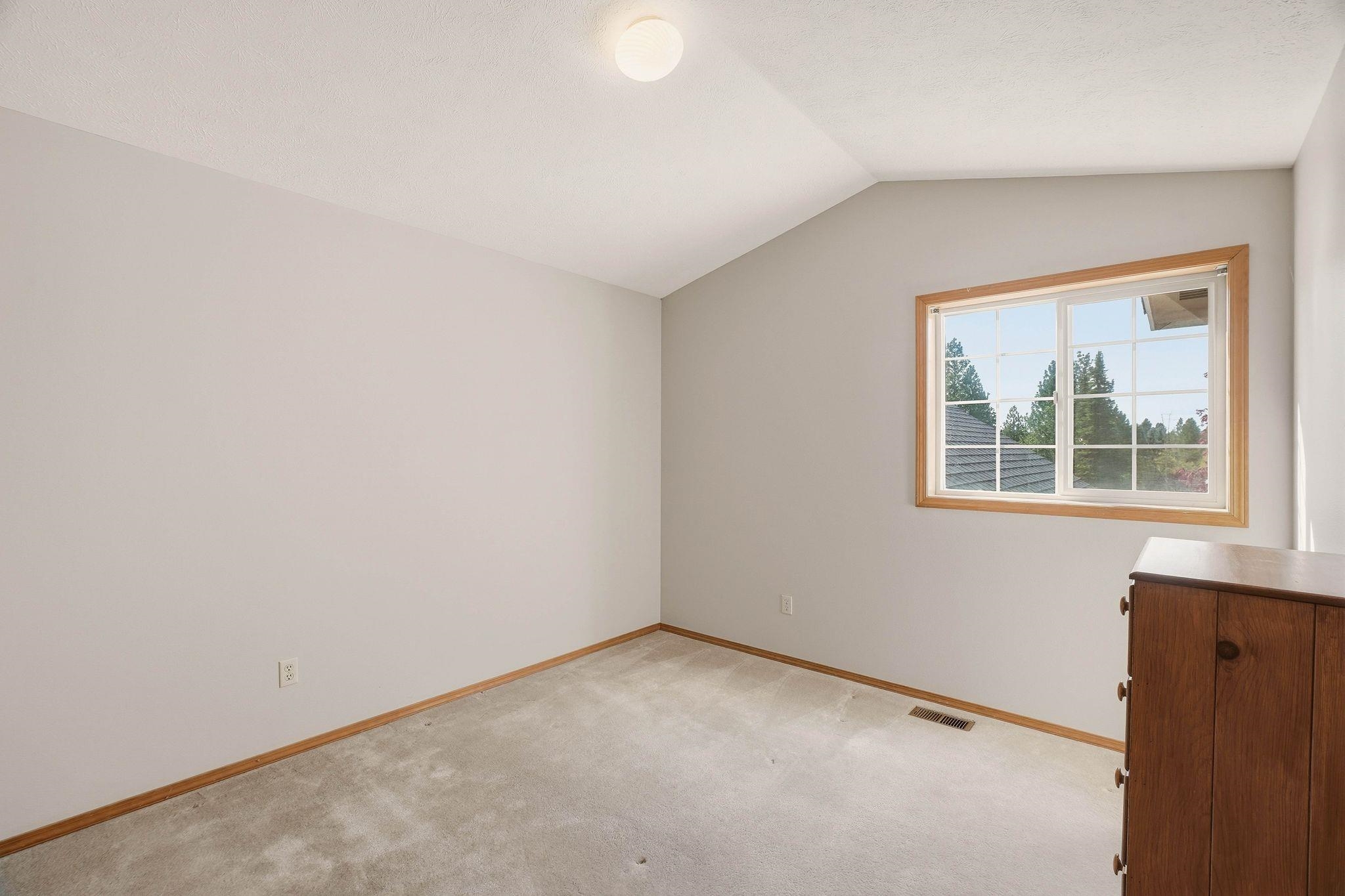 3319 E 65th Ave - Photo 20
