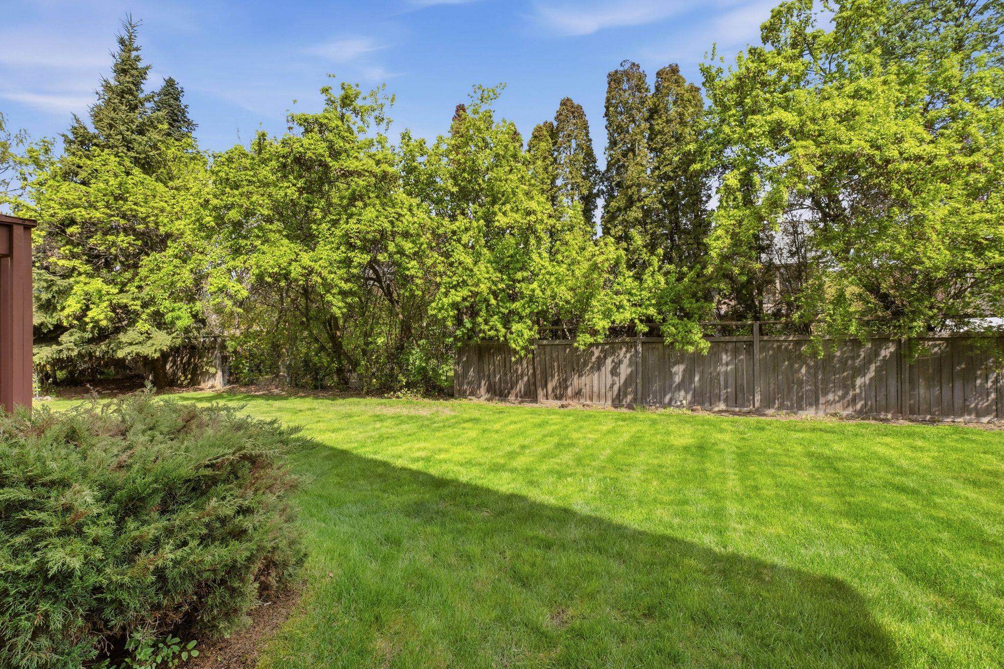 3319 E 65th Ave - Photo 29