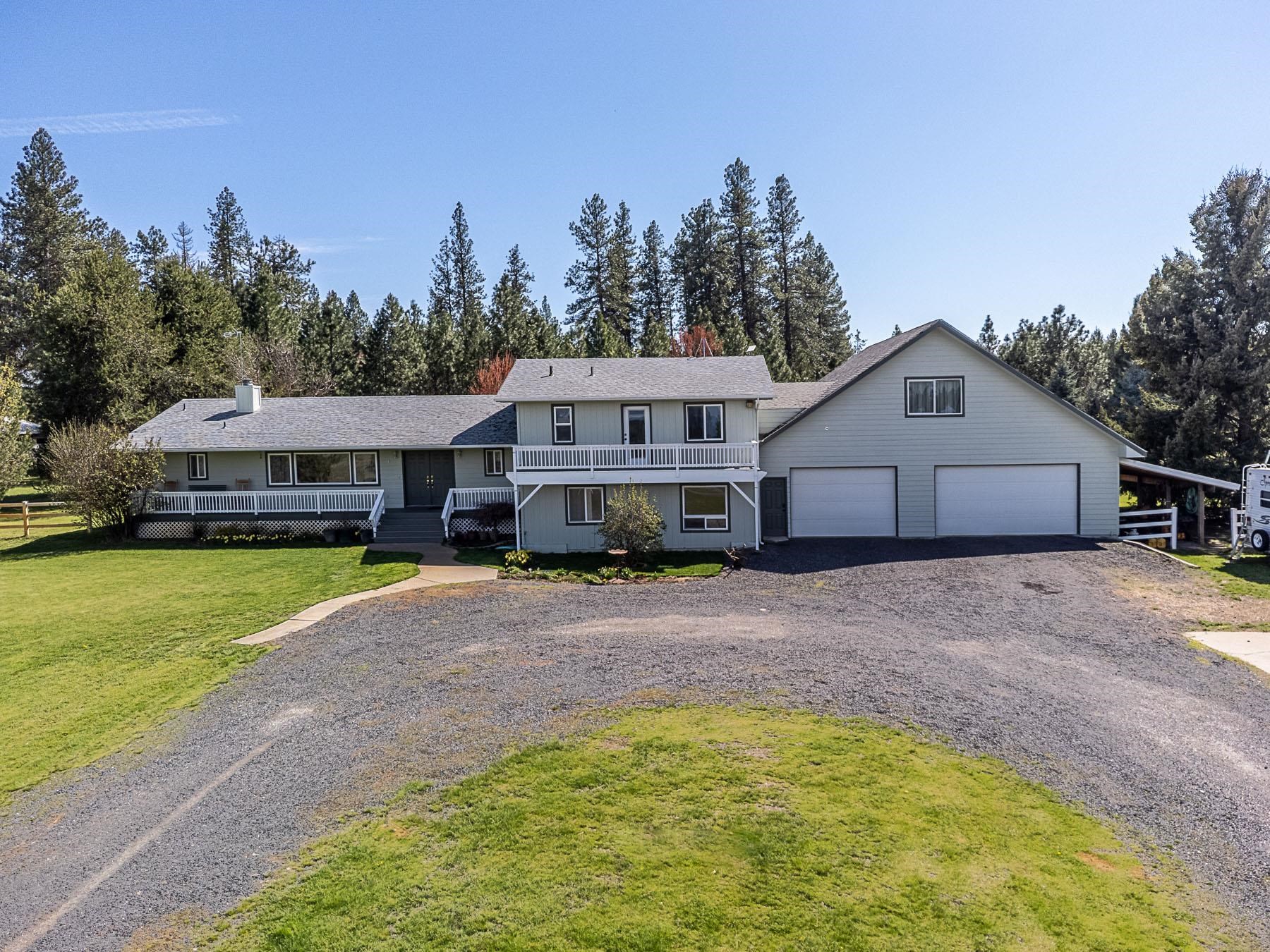 21 W Chattaroy Rd - Photo 2