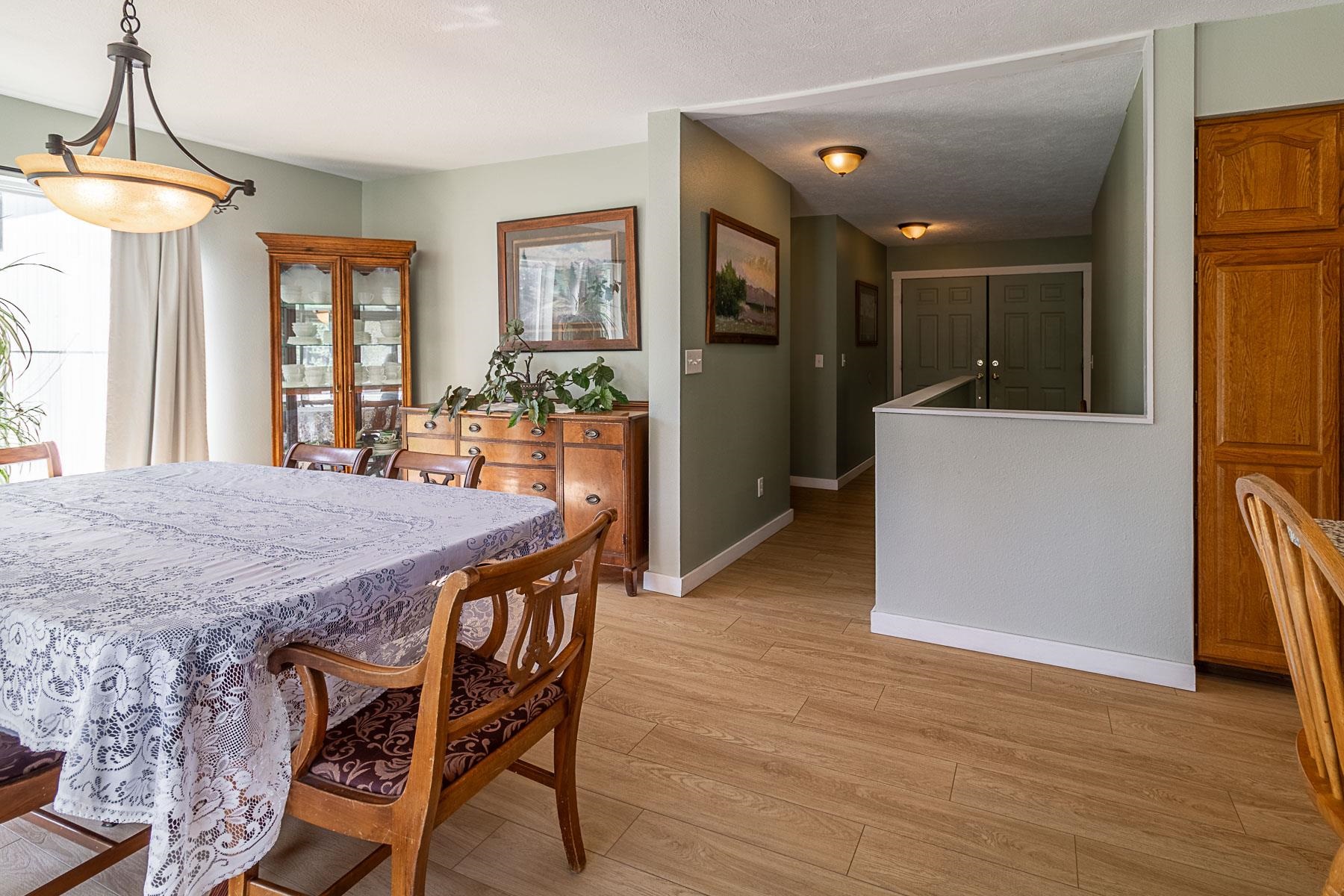 21 W Chattaroy Rd - Photo 16