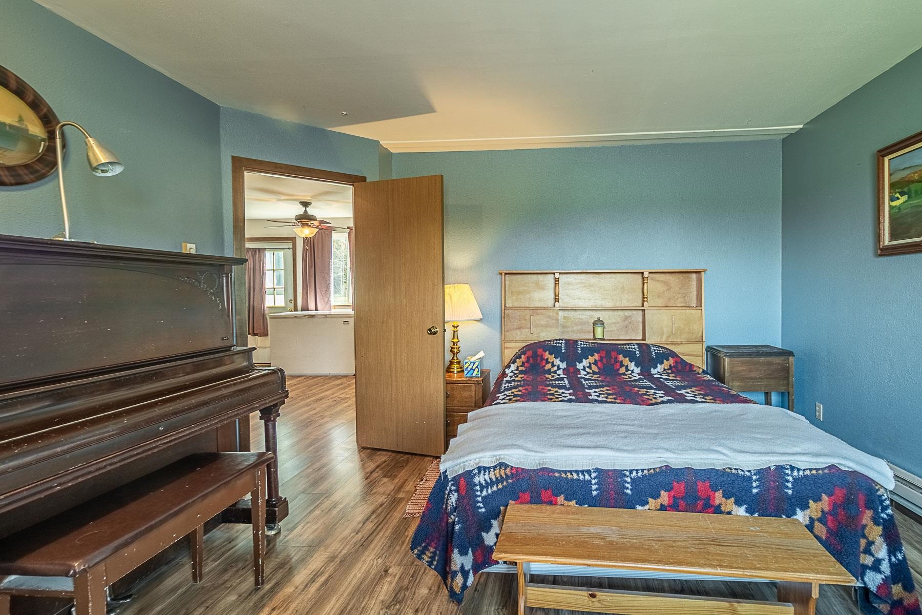 21 W Chattaroy Rd - Photo 21