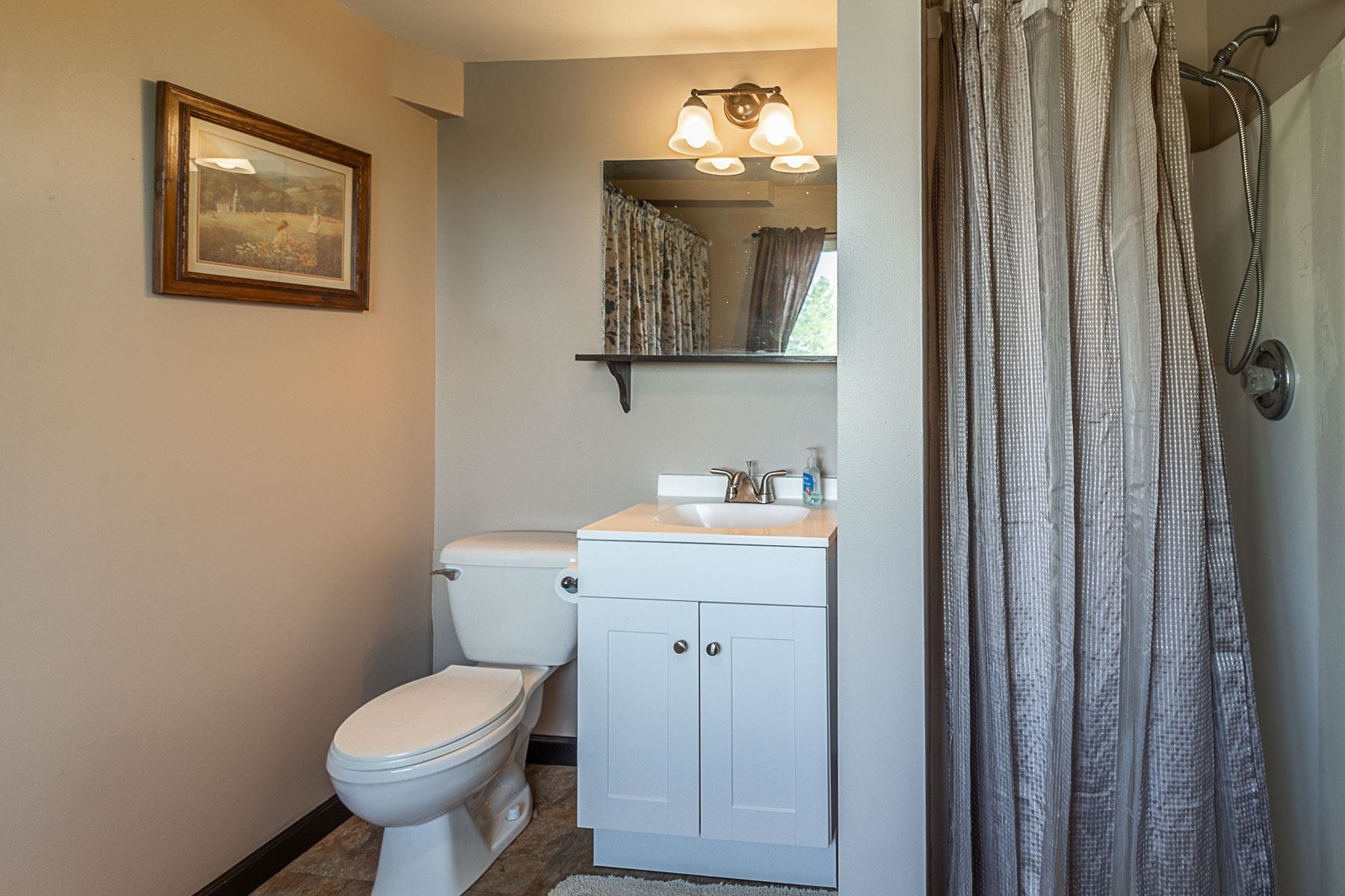 21 W Chattaroy Rd - Photo 23
