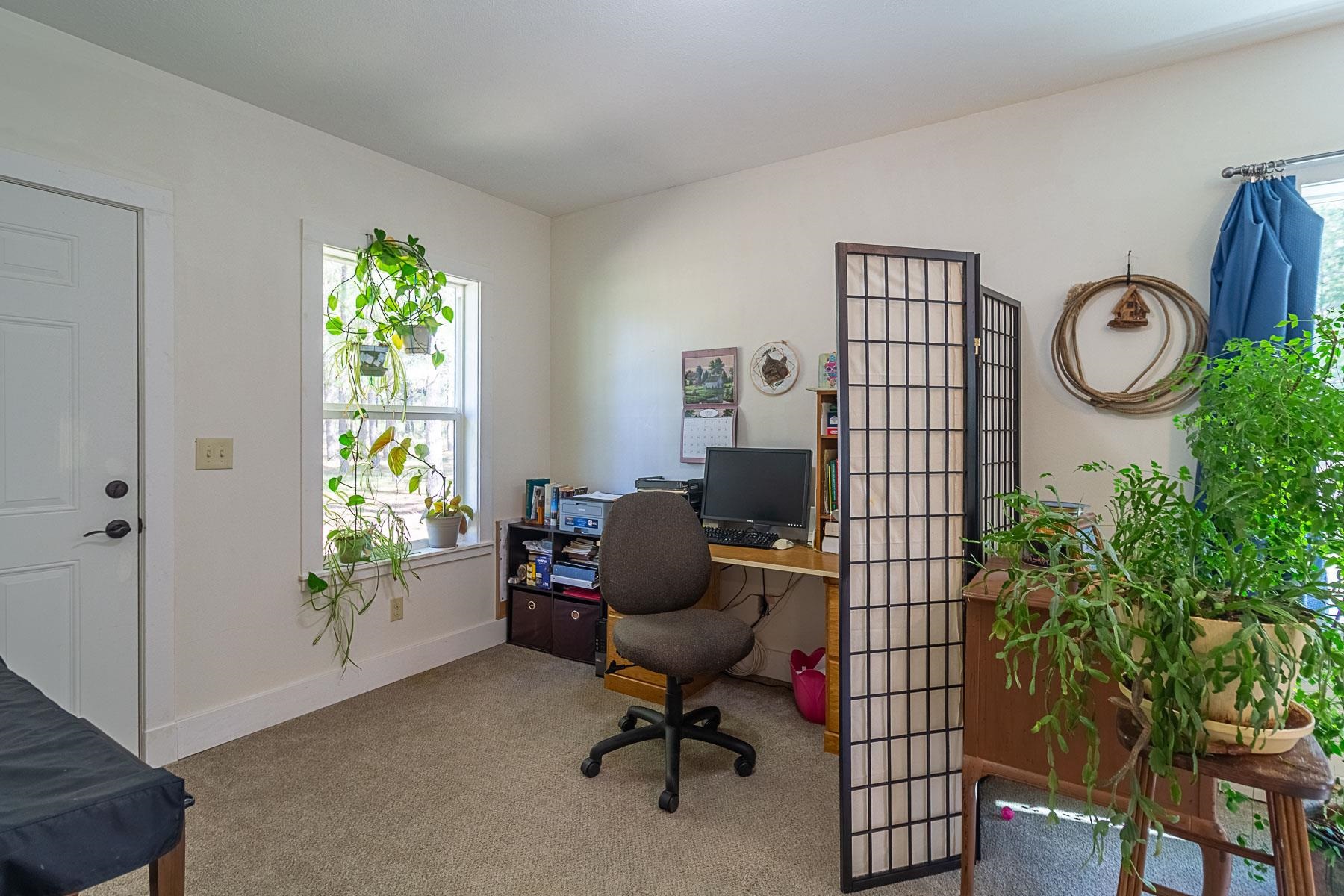 21 W Chattaroy Rd - Photo 41