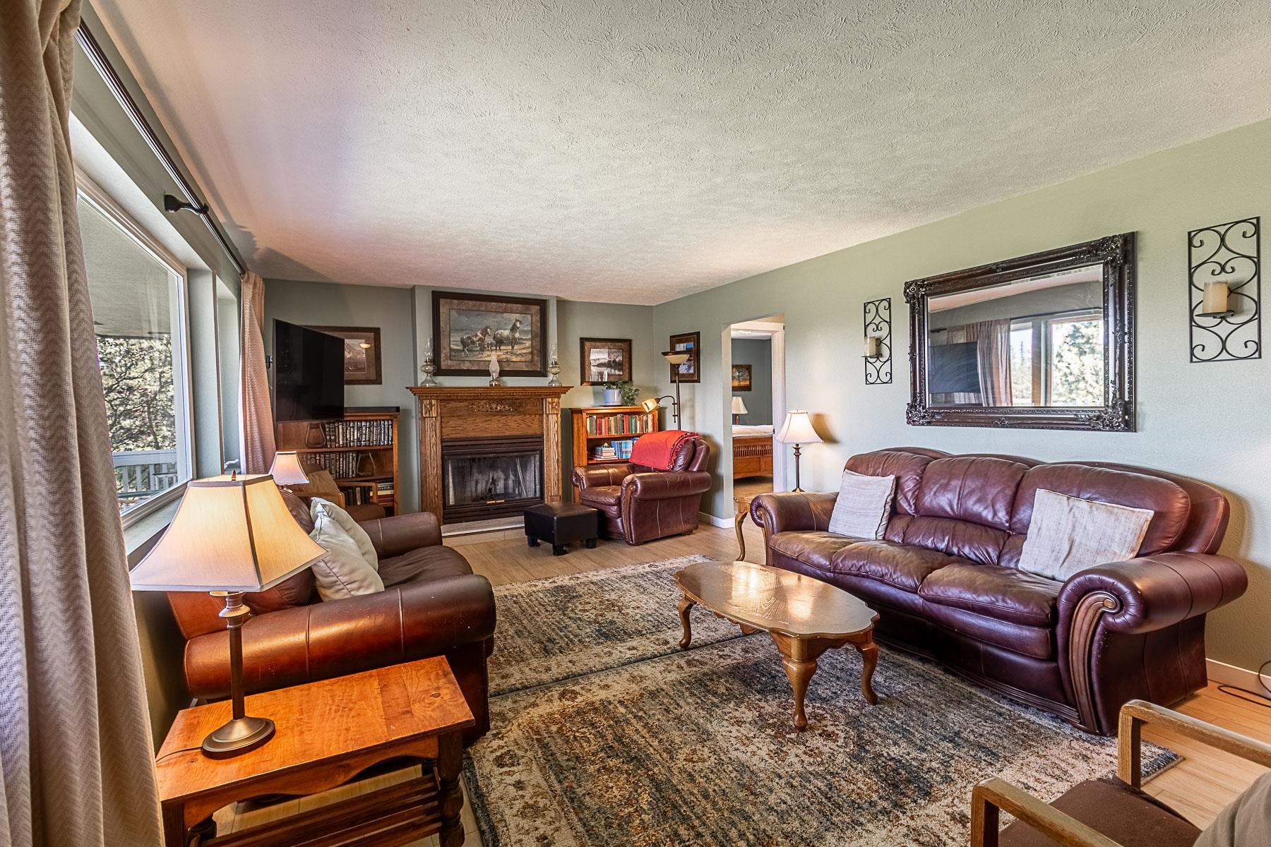 21 W Chattaroy Rd - Photo 6