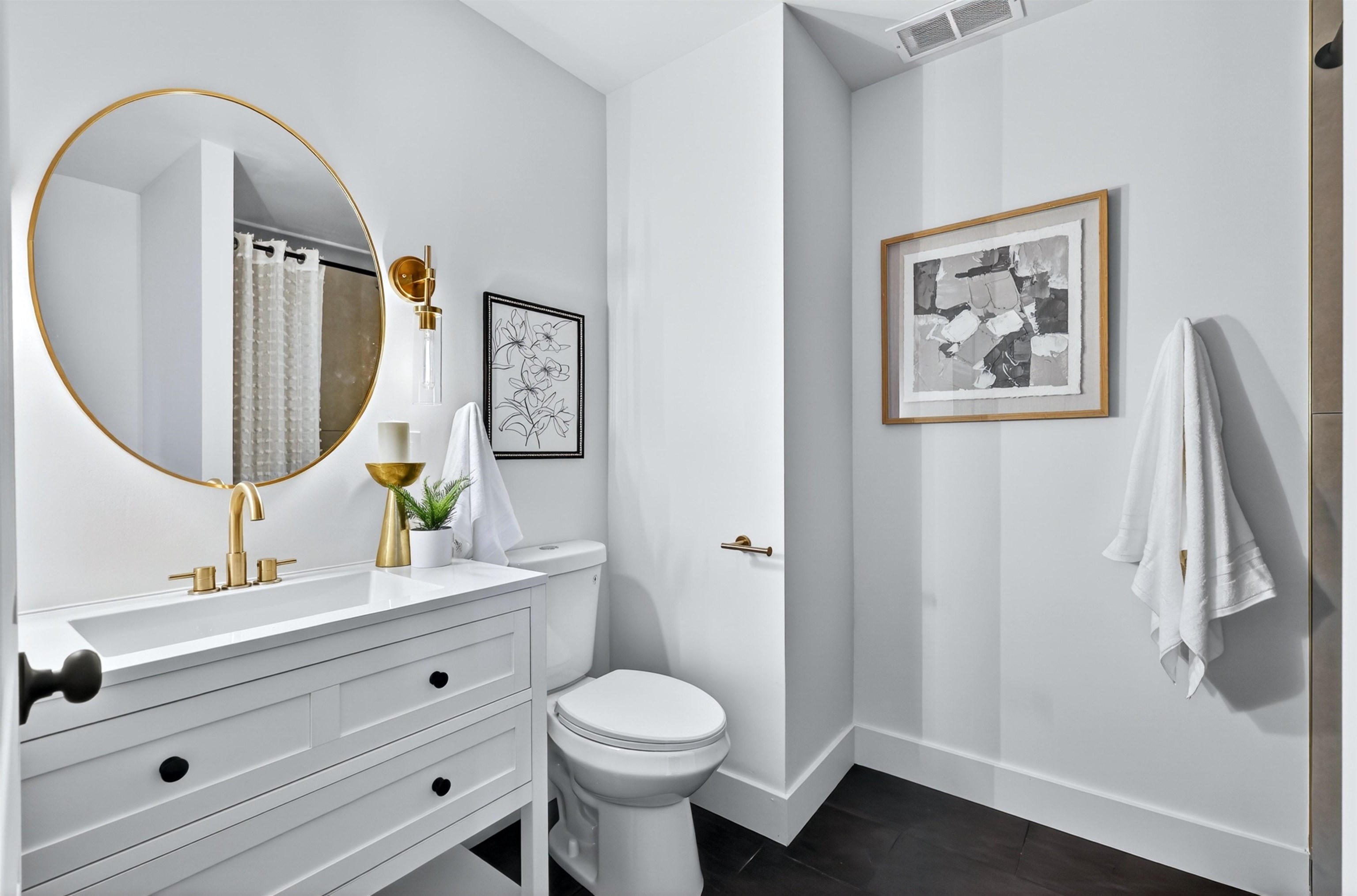 12805 E 29TH Ave - Photo 31