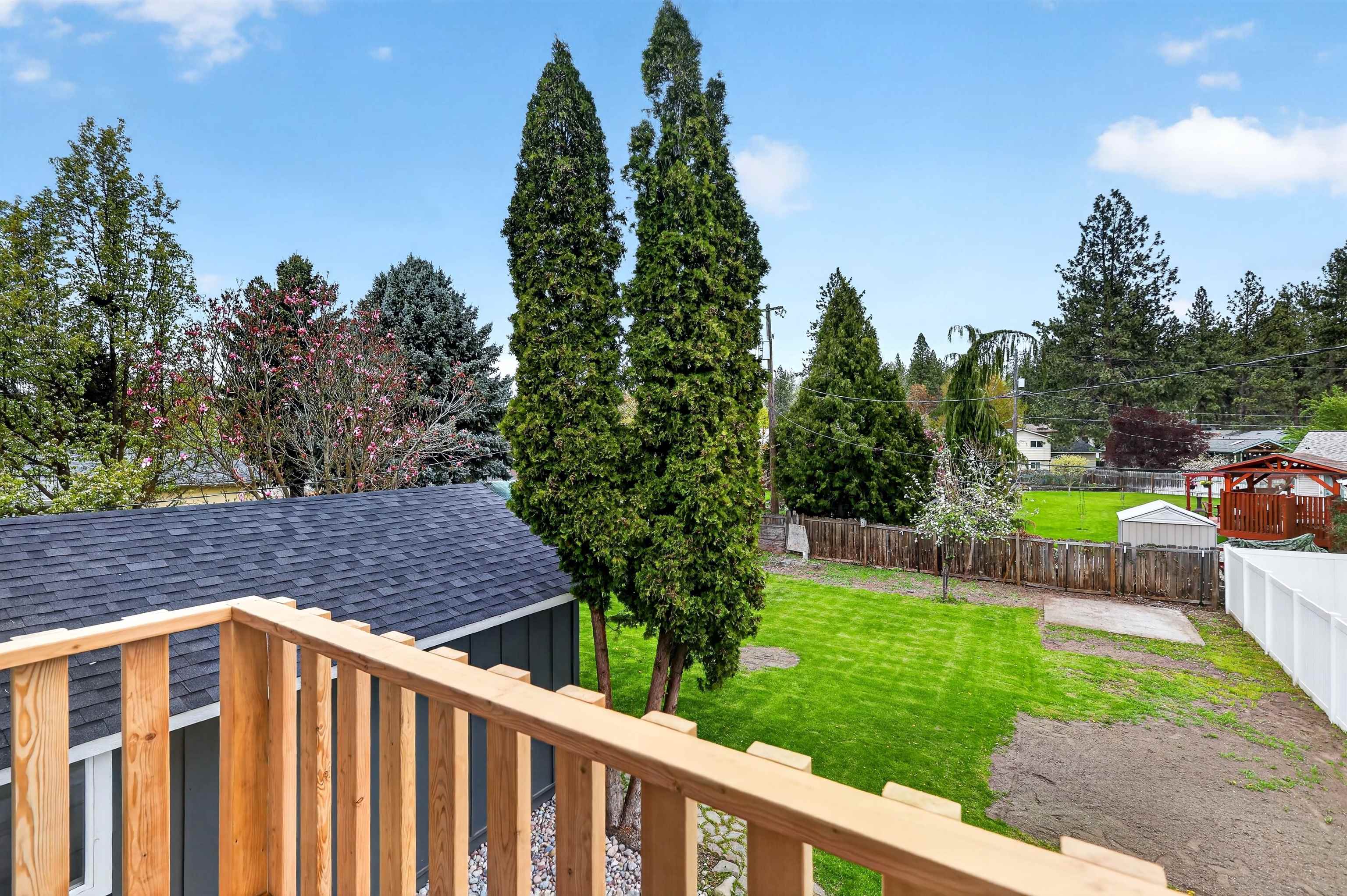 12805 E 29TH Ave - Photo 34