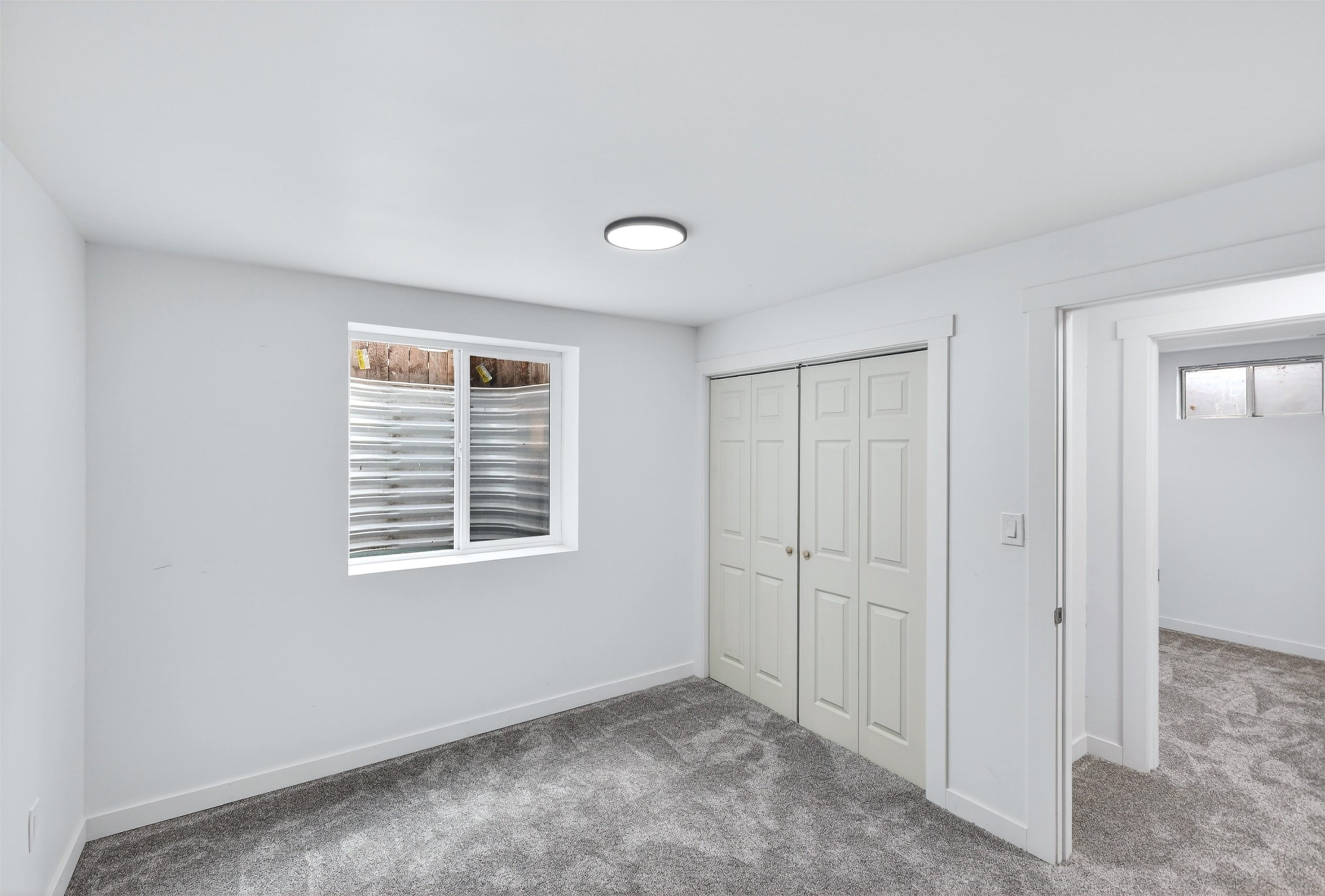 12805 E 29TH Ave - Photo 41