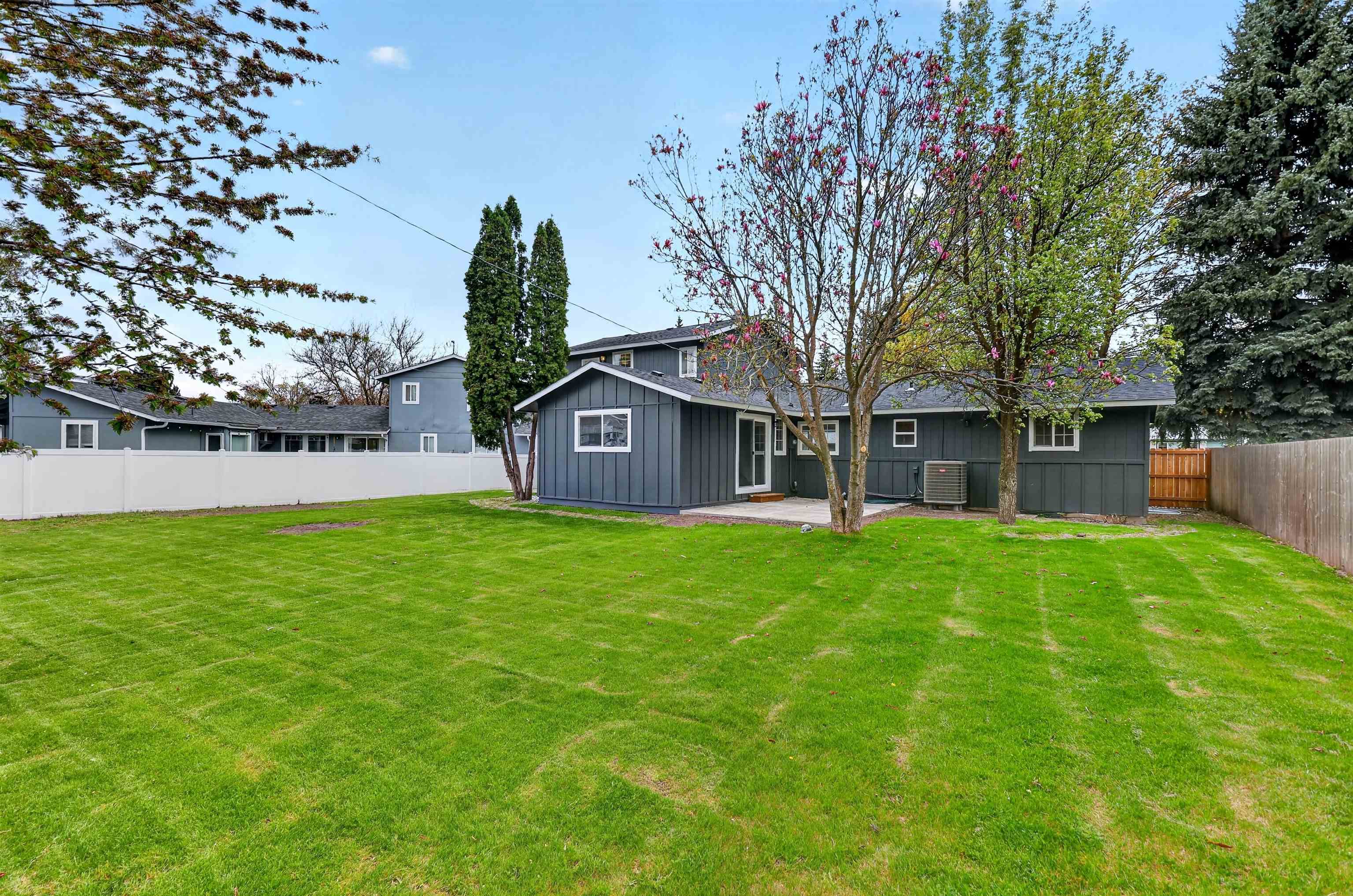 12805 E 29TH Ave - Photo 46