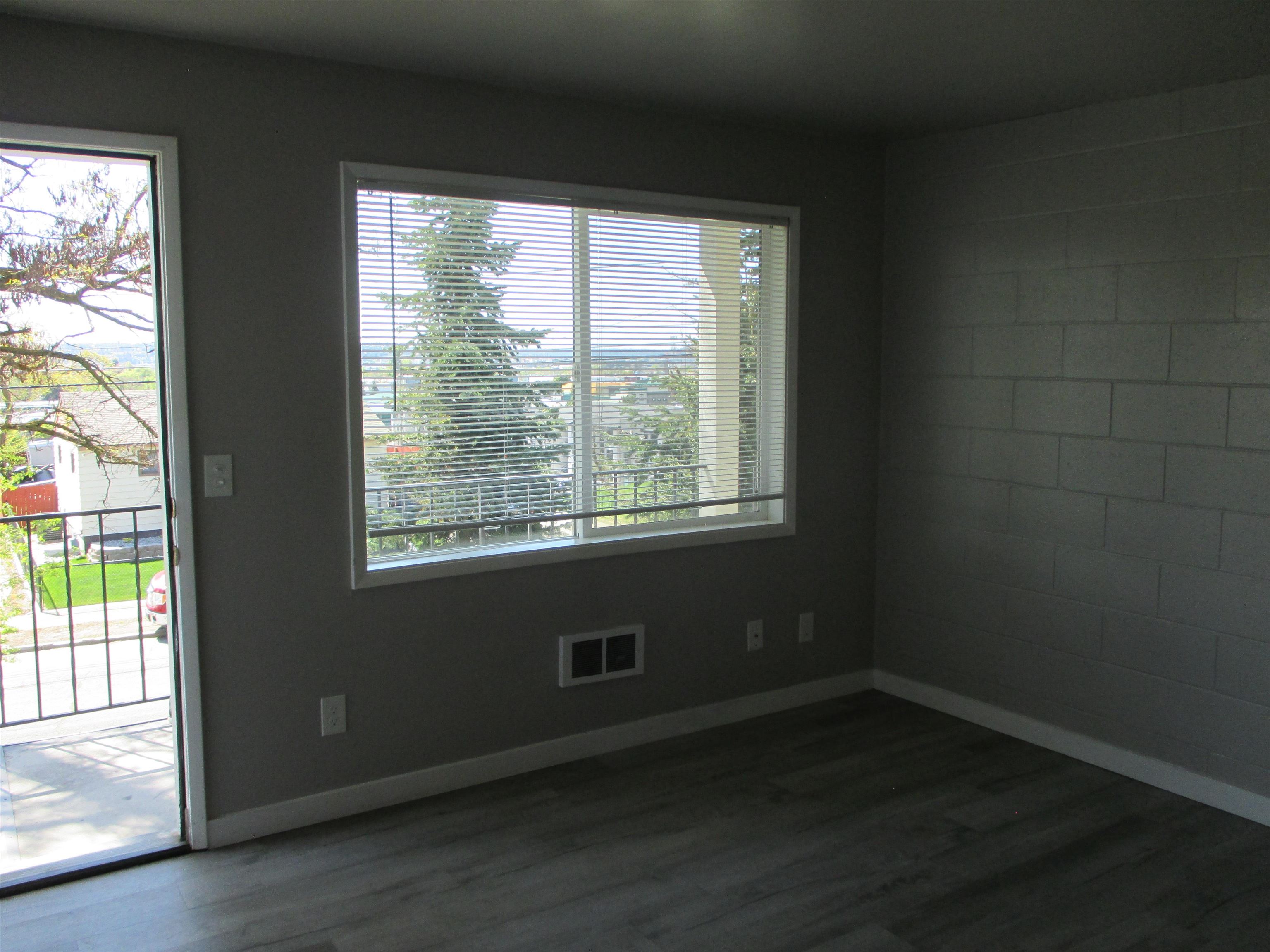 547 E Fairview Ave - Photo 14