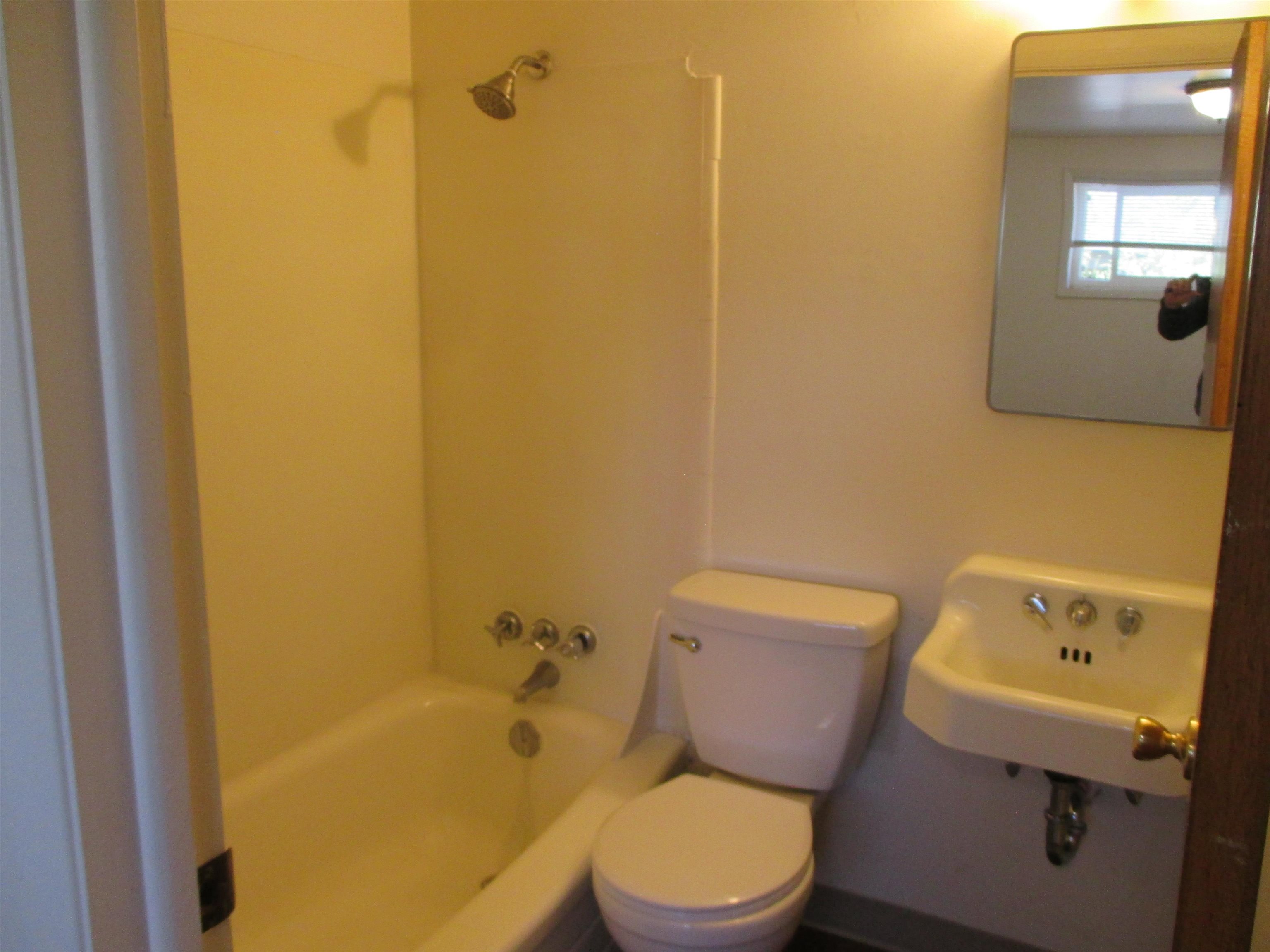 547 E Fairview Ave - Photo 25