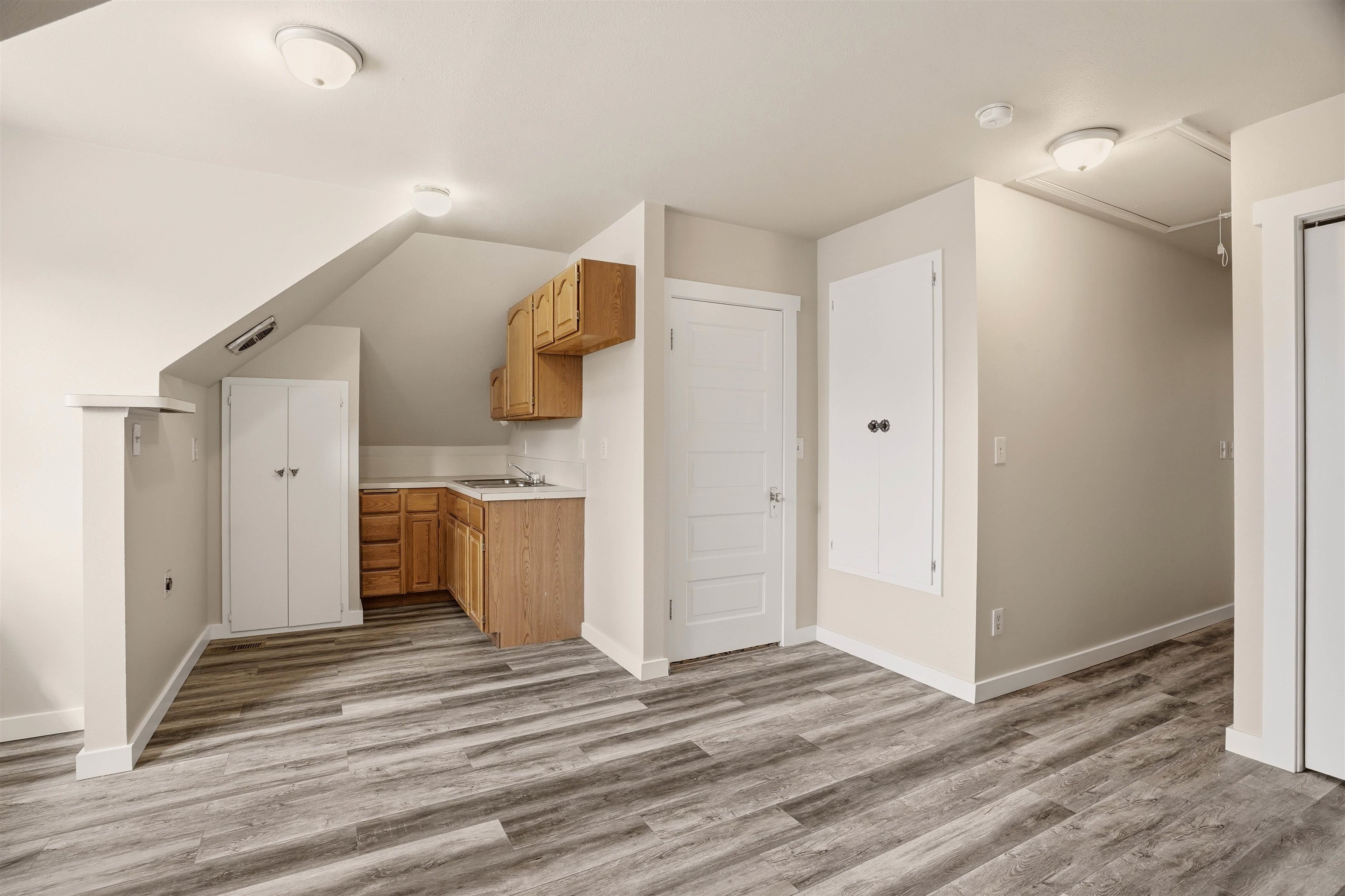 1613 W 11th Ave - Photo 28