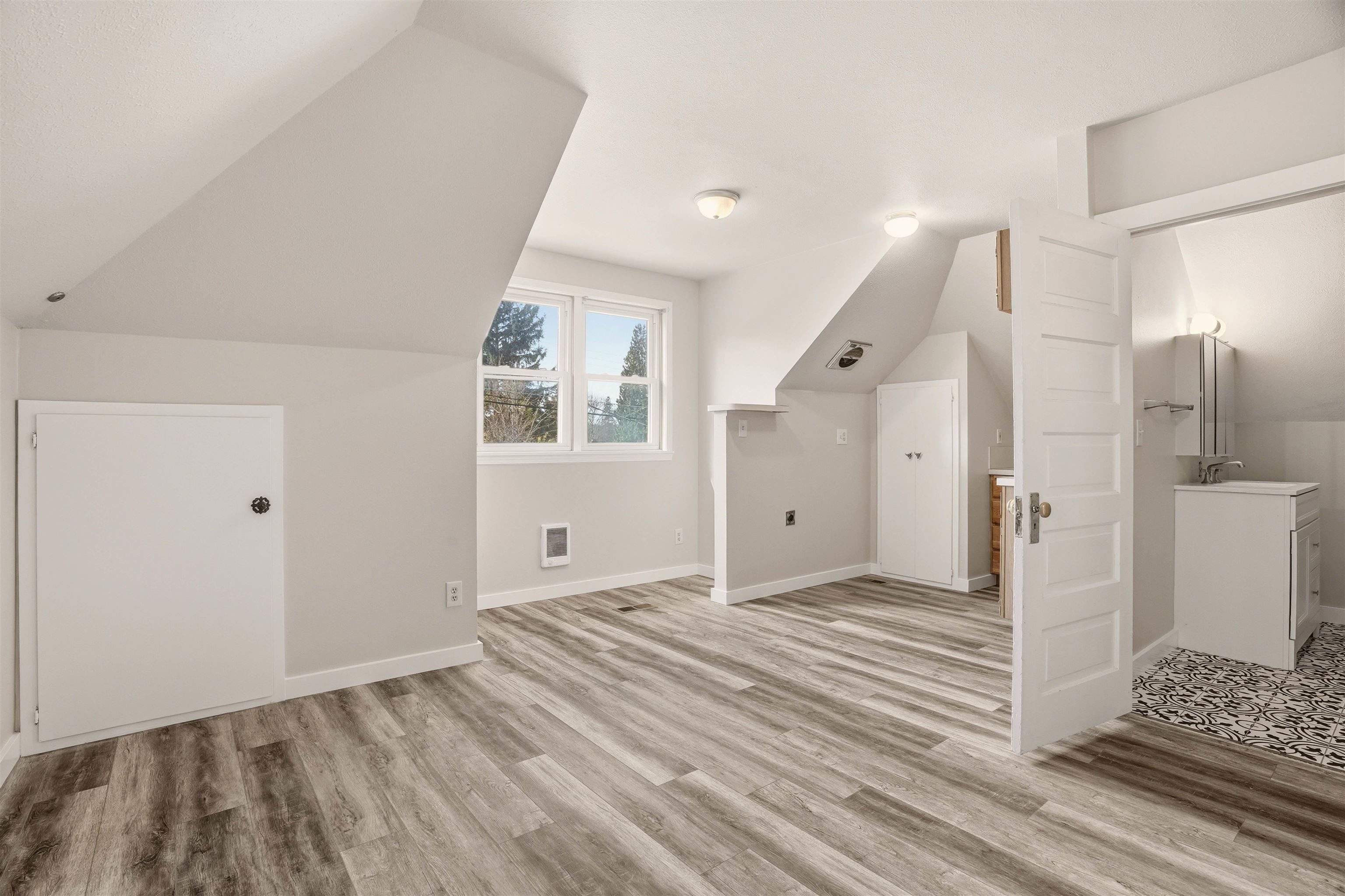 1613 W 11th Ave - Photo 29