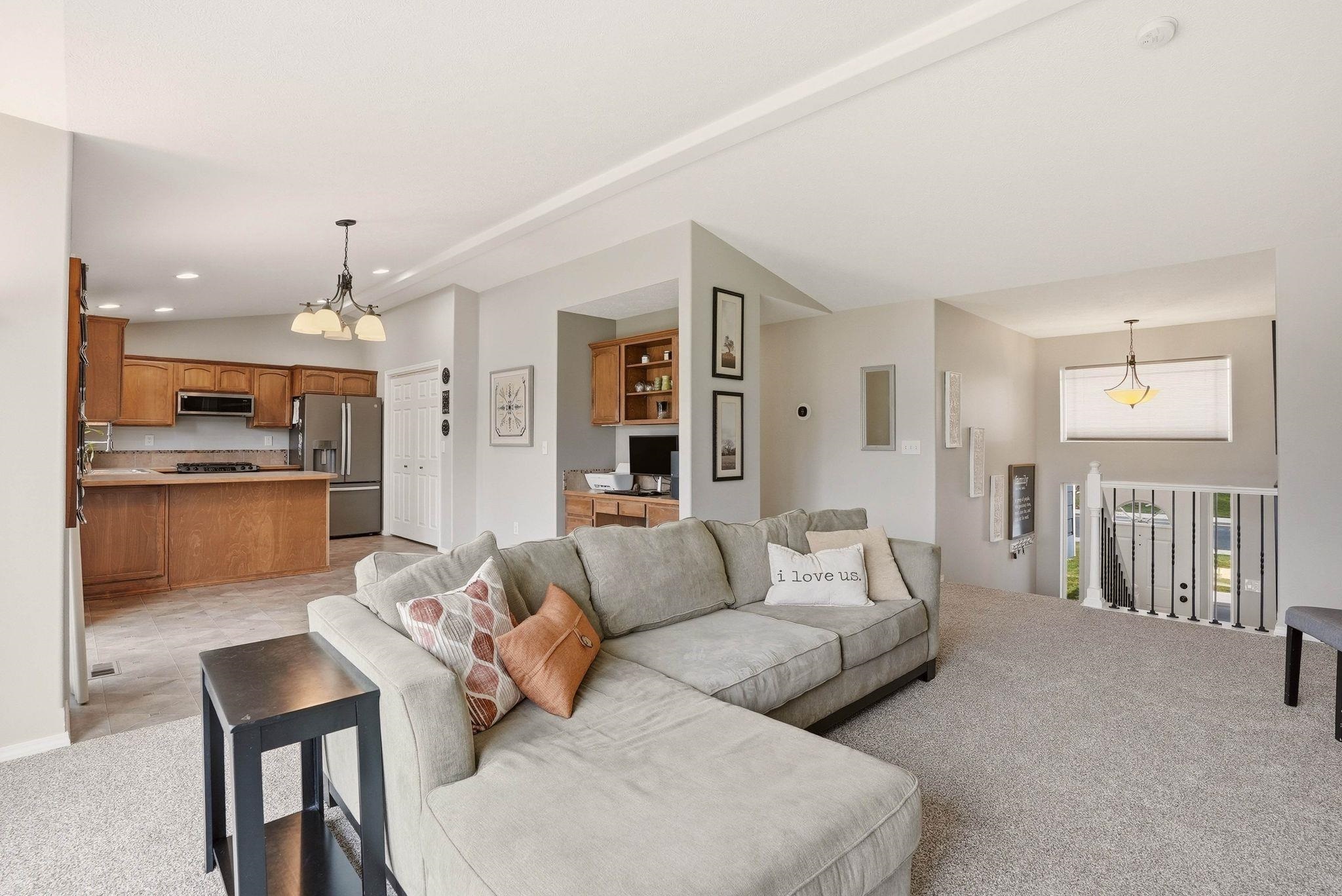 418 E Parker Dr - Photo 6