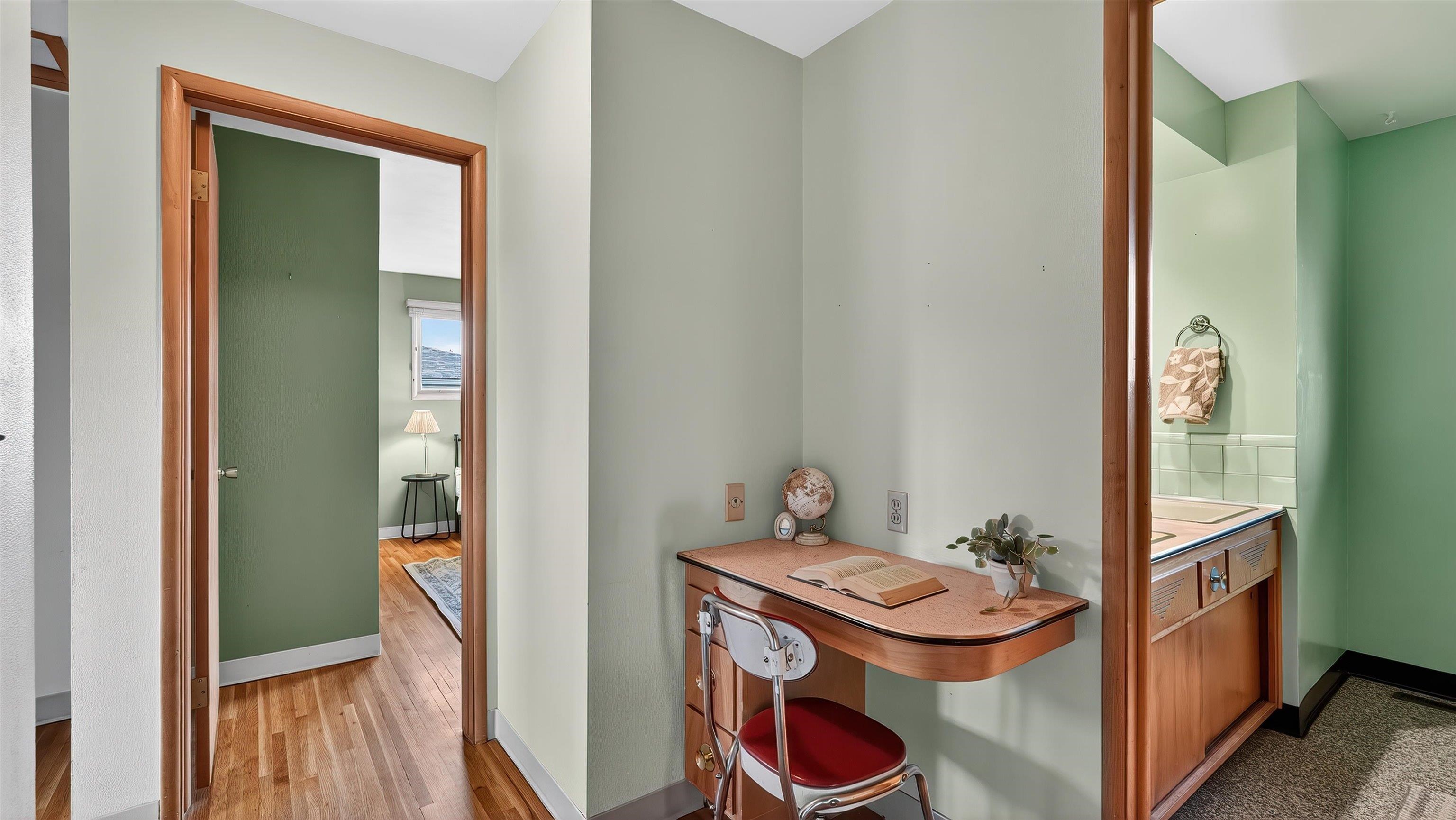 2337 W Longfellow Ave - Photo 23