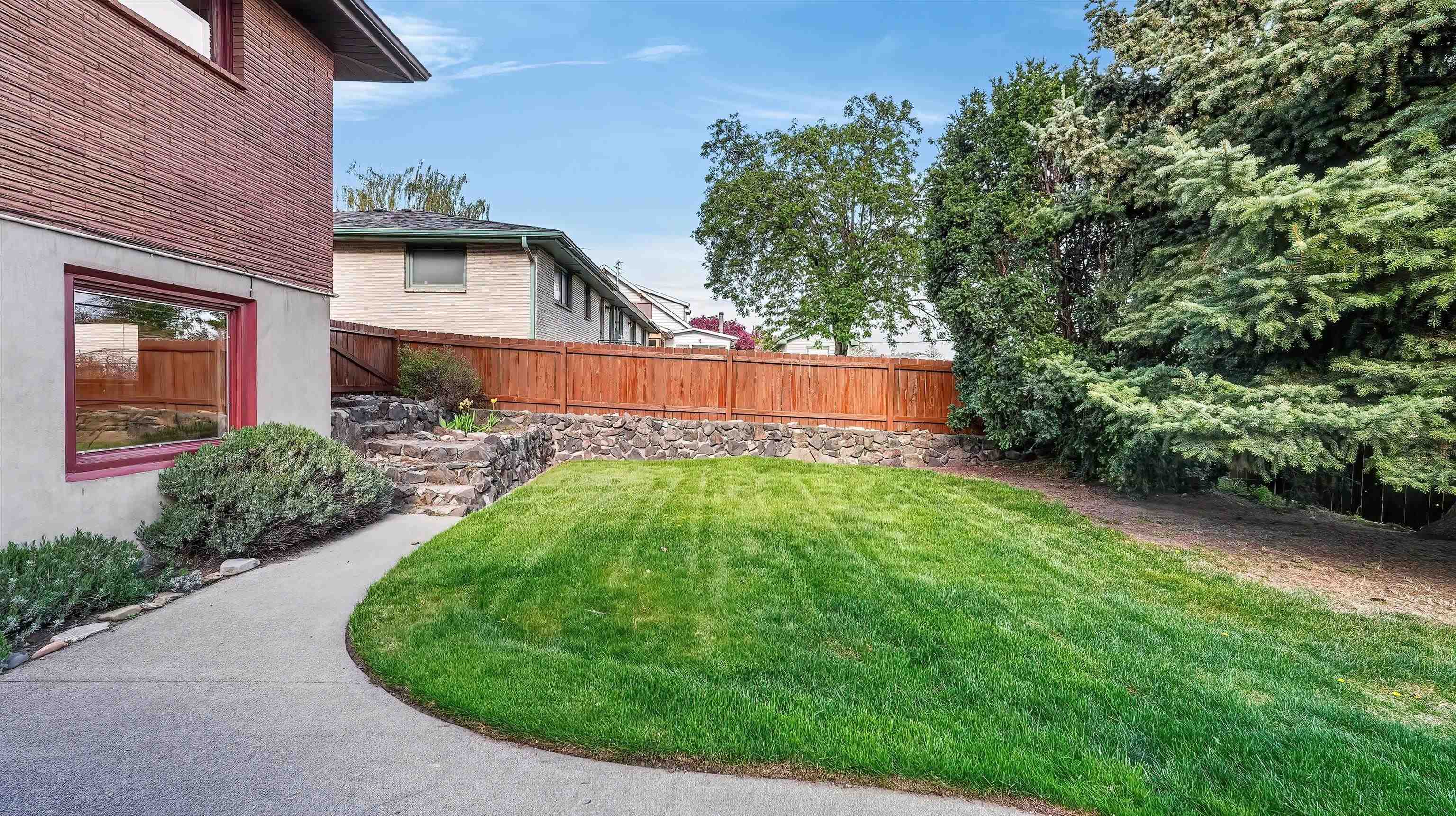 2337 W Longfellow Ave - Photo 40