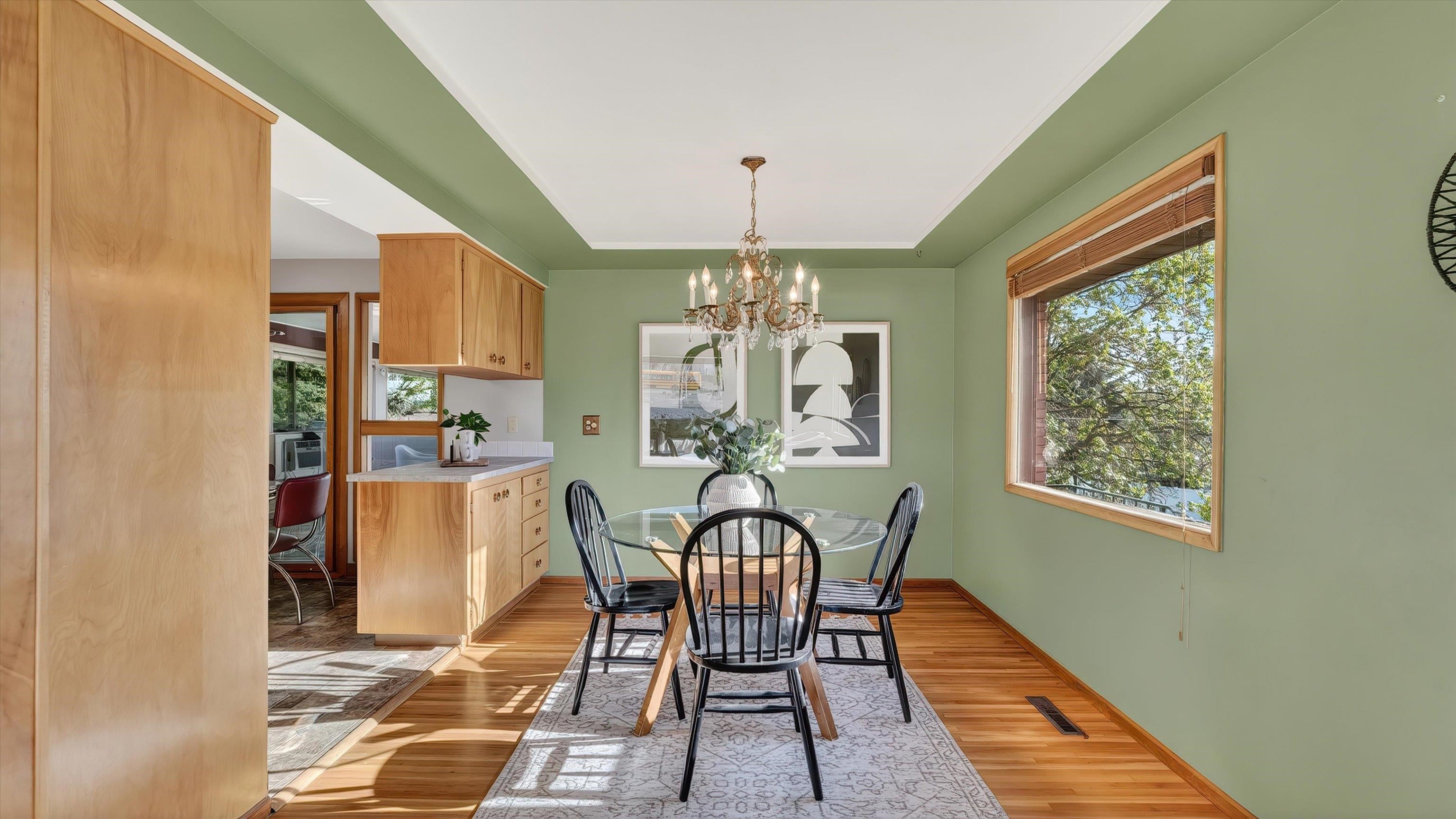 2337 W Longfellow Ave - Photo 9