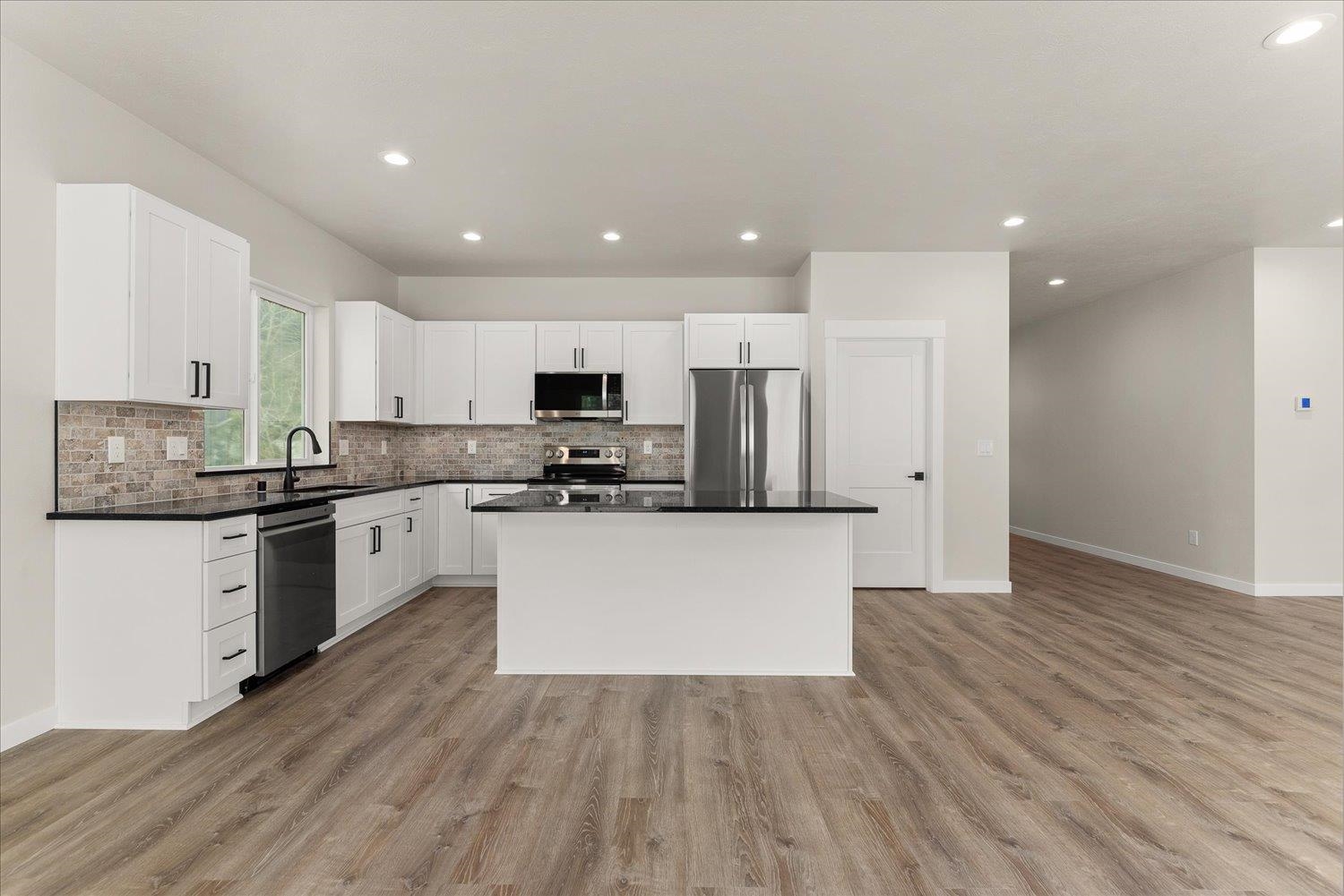815 Thomas Lane Rd - Photo 18