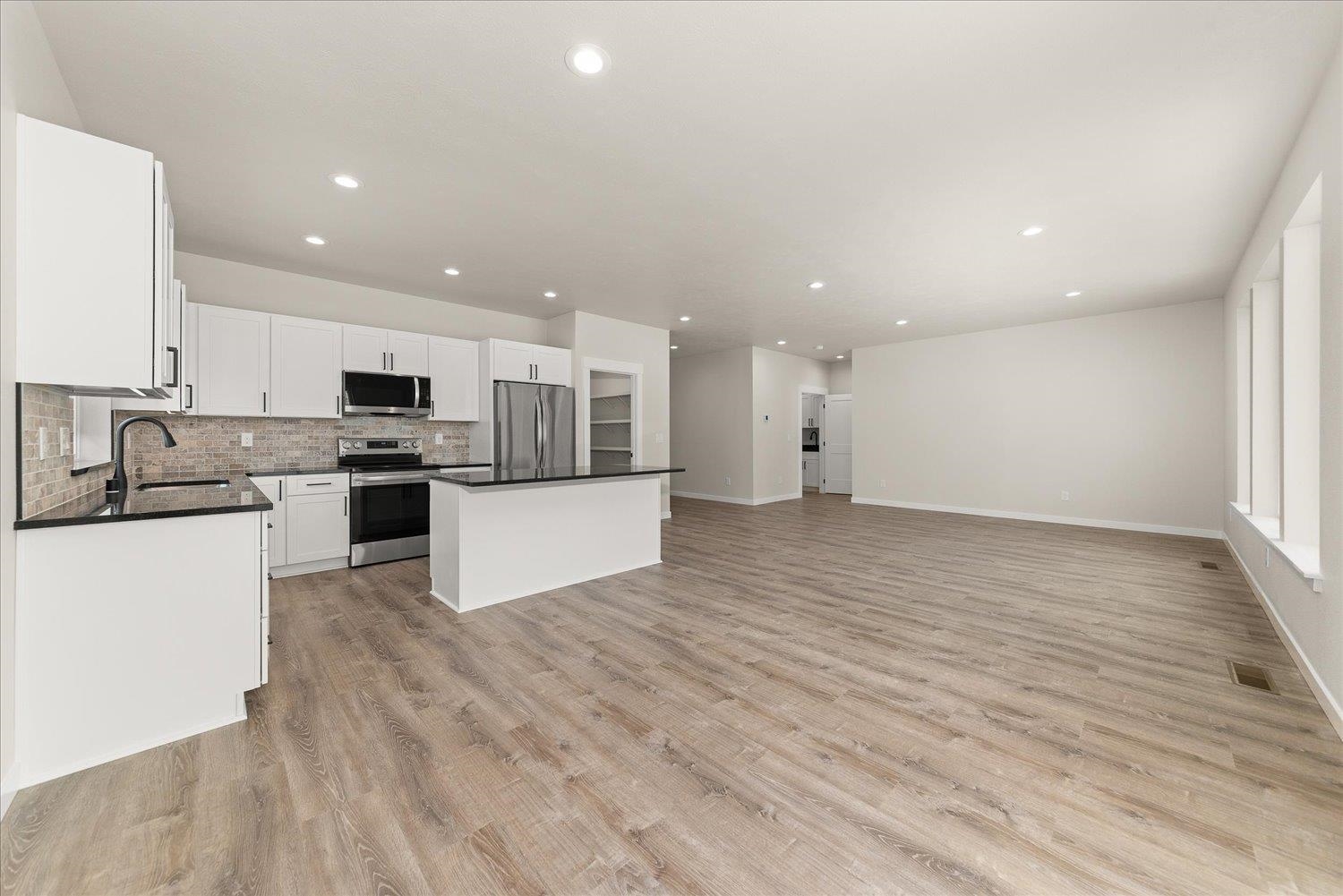 815 Thomas Lane Rd - Photo 24
