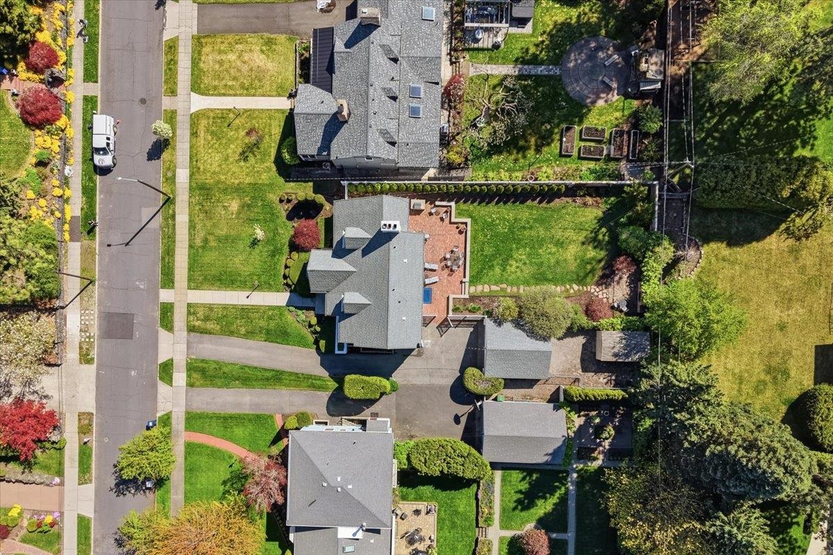 1228 E Overbluff Rd - Photo 46