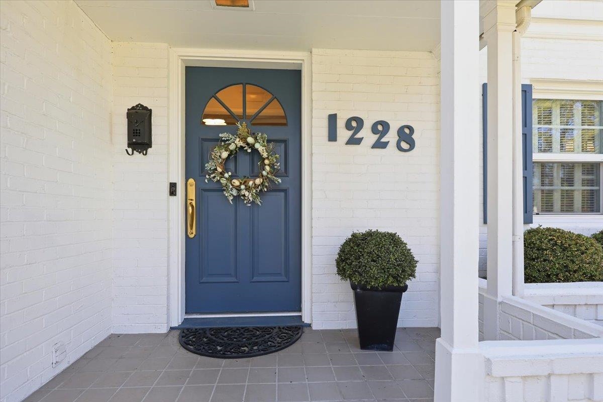 1228 E Overbluff Rd - Photo 9