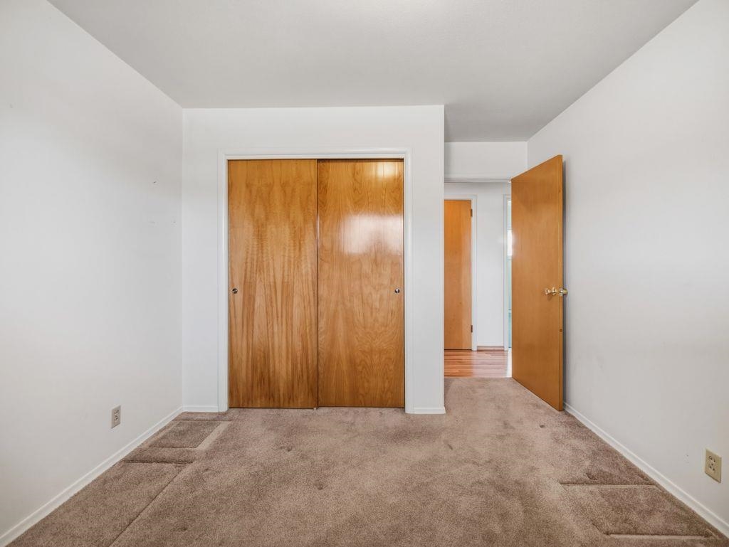 218 S River St - Photo 16