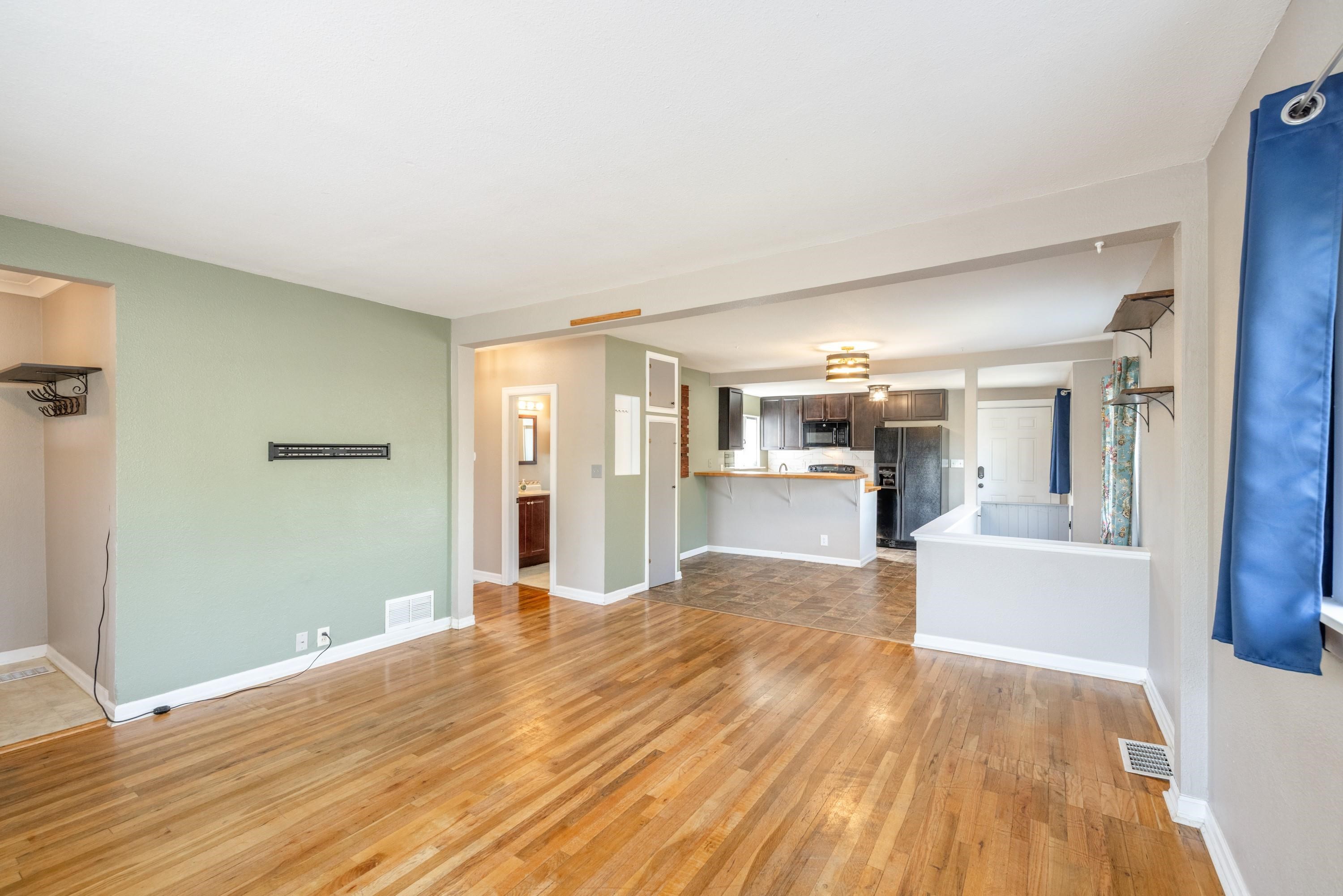 1109 W Nebraska Ave - Photo 4
