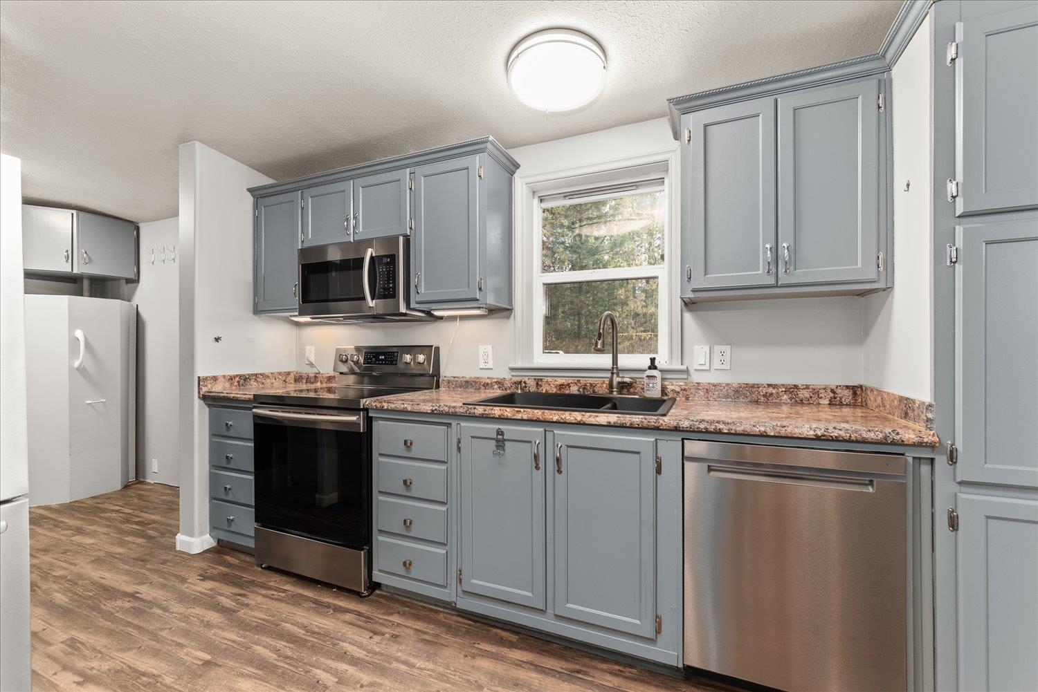 6480 Stonelodge Rd - Photo 14