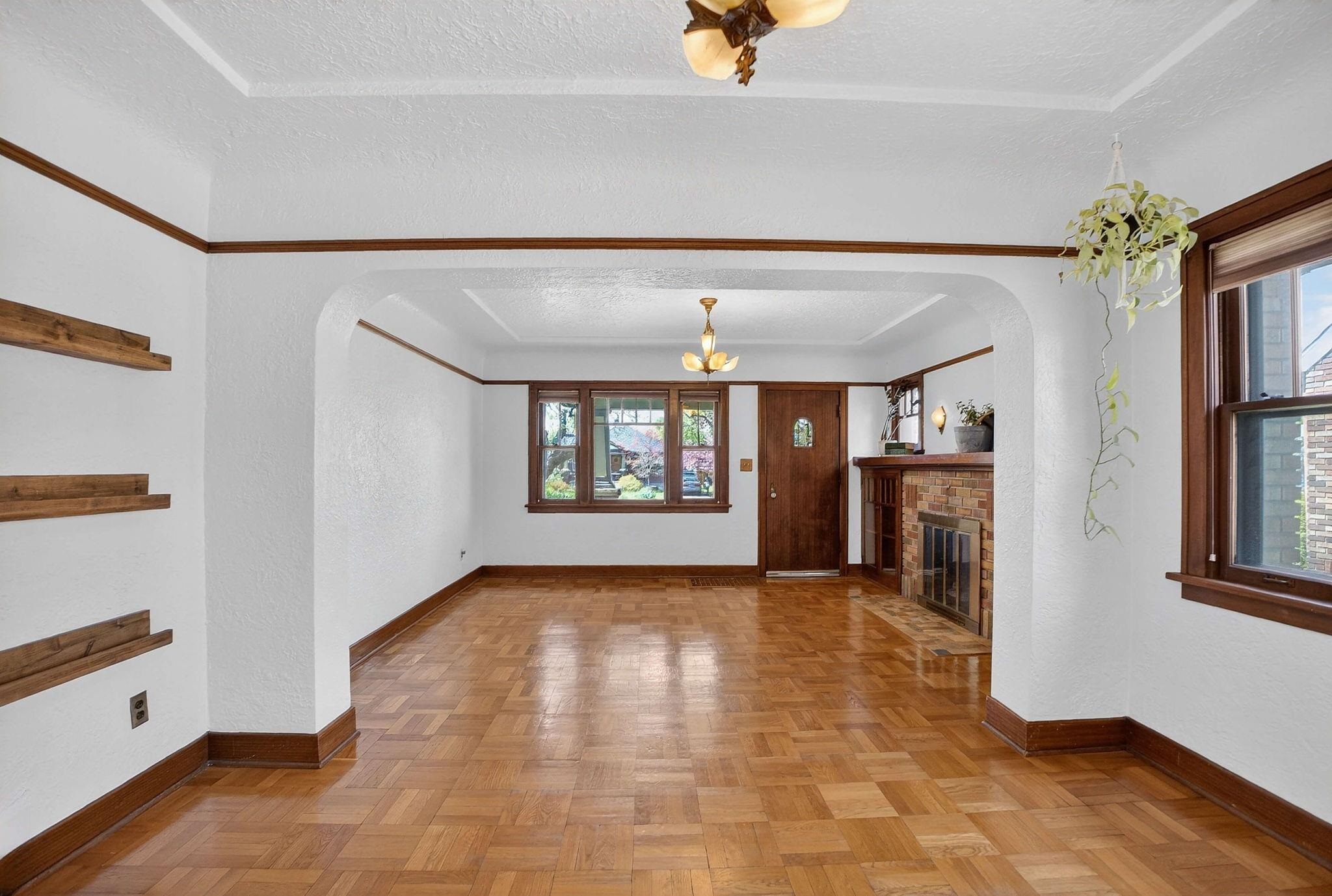 2618 N HOWARD St - Photo 12